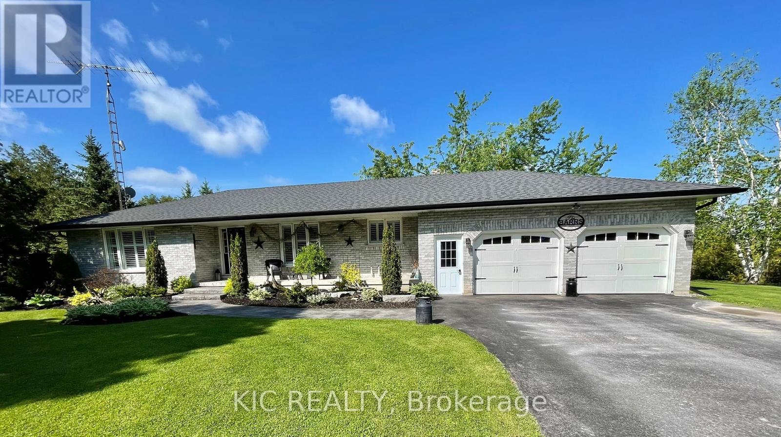 556 Fifth Line Rd Dummer Road, Douro-Dummer, Ontario  K0L 3A0 - Photo 2 - X12988192