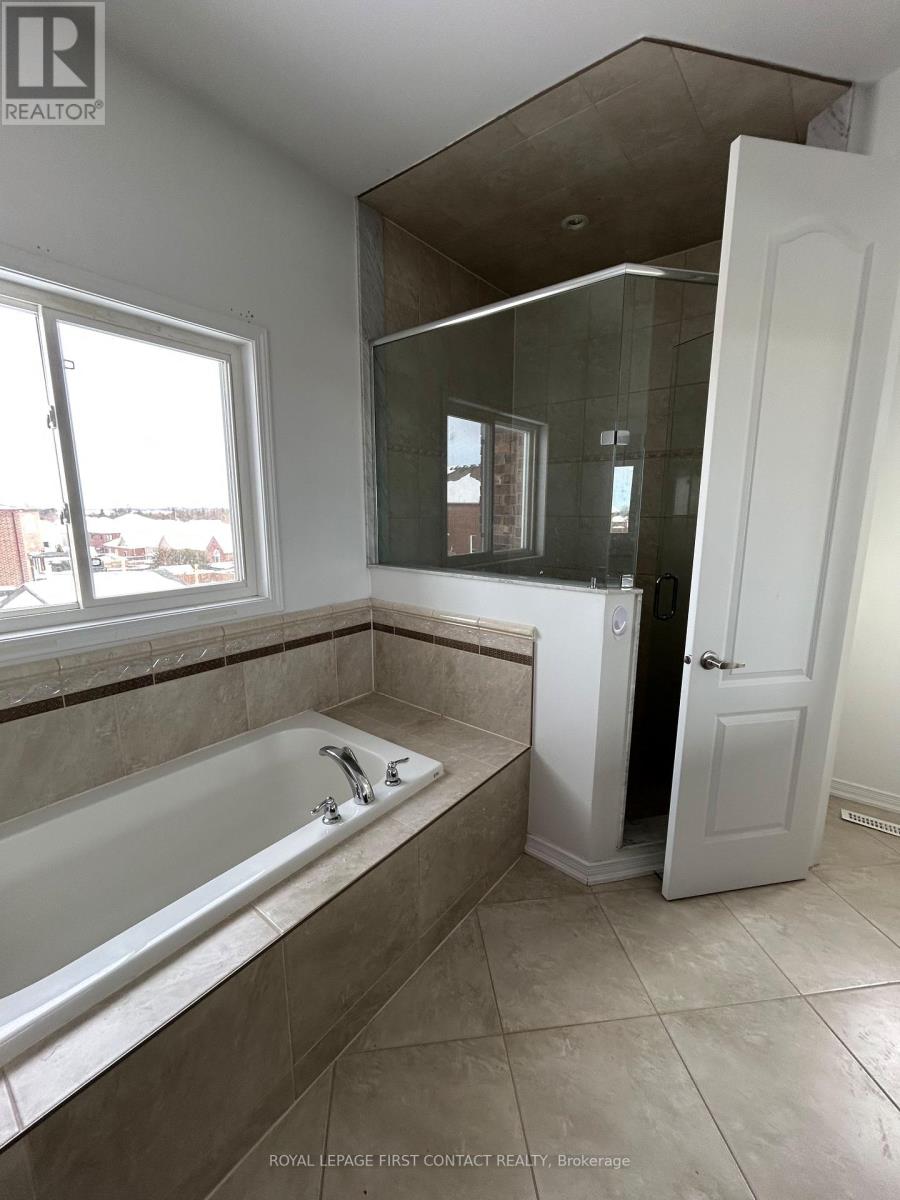 1965 Jans Boulevard, Innisfil, Ontario  L9S 0L3 - Photo 10 - N12988182