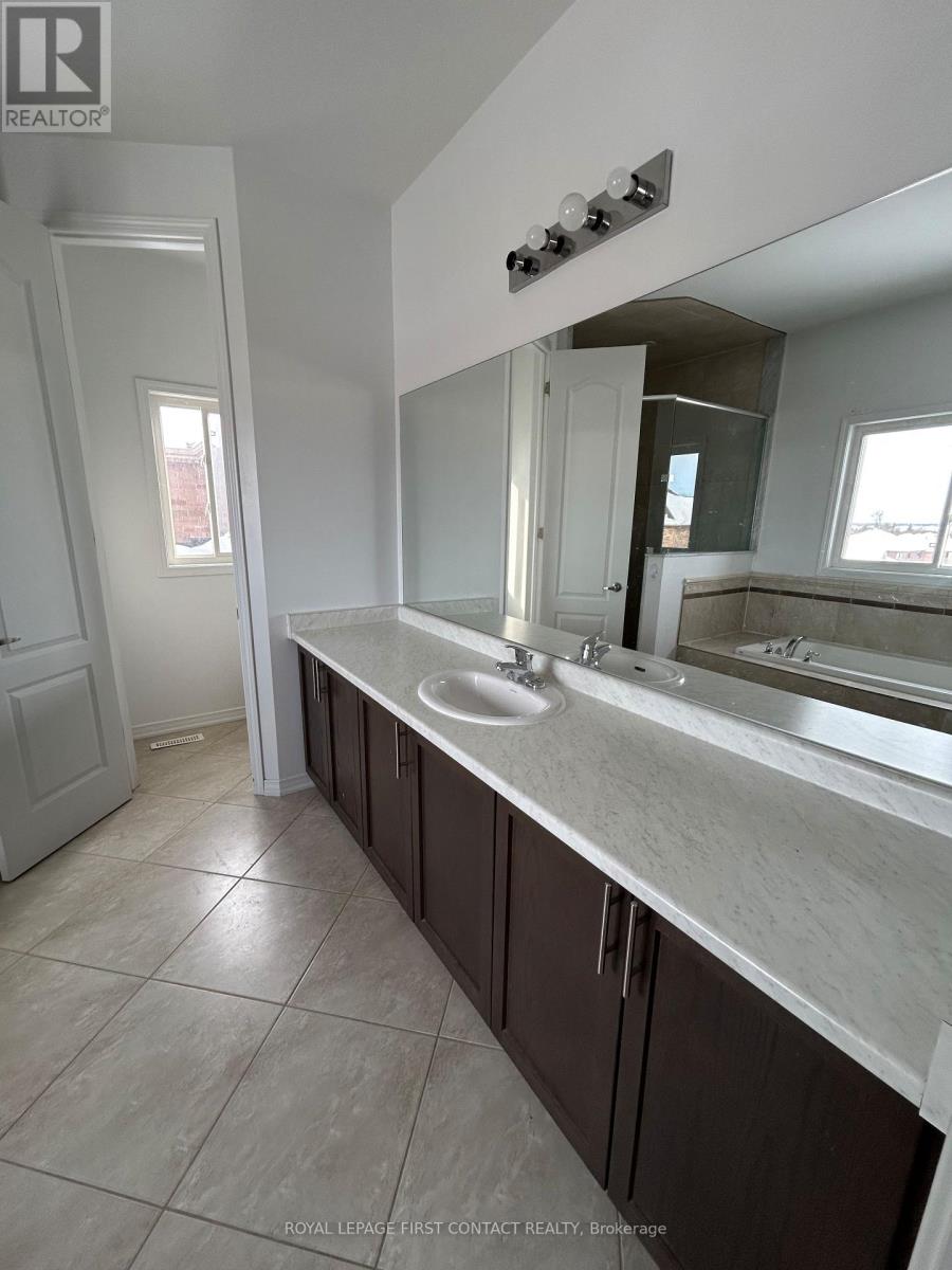 1965 Jans Boulevard, Innisfil, Ontario  L9S 0L3 - Photo 11 - N12988182