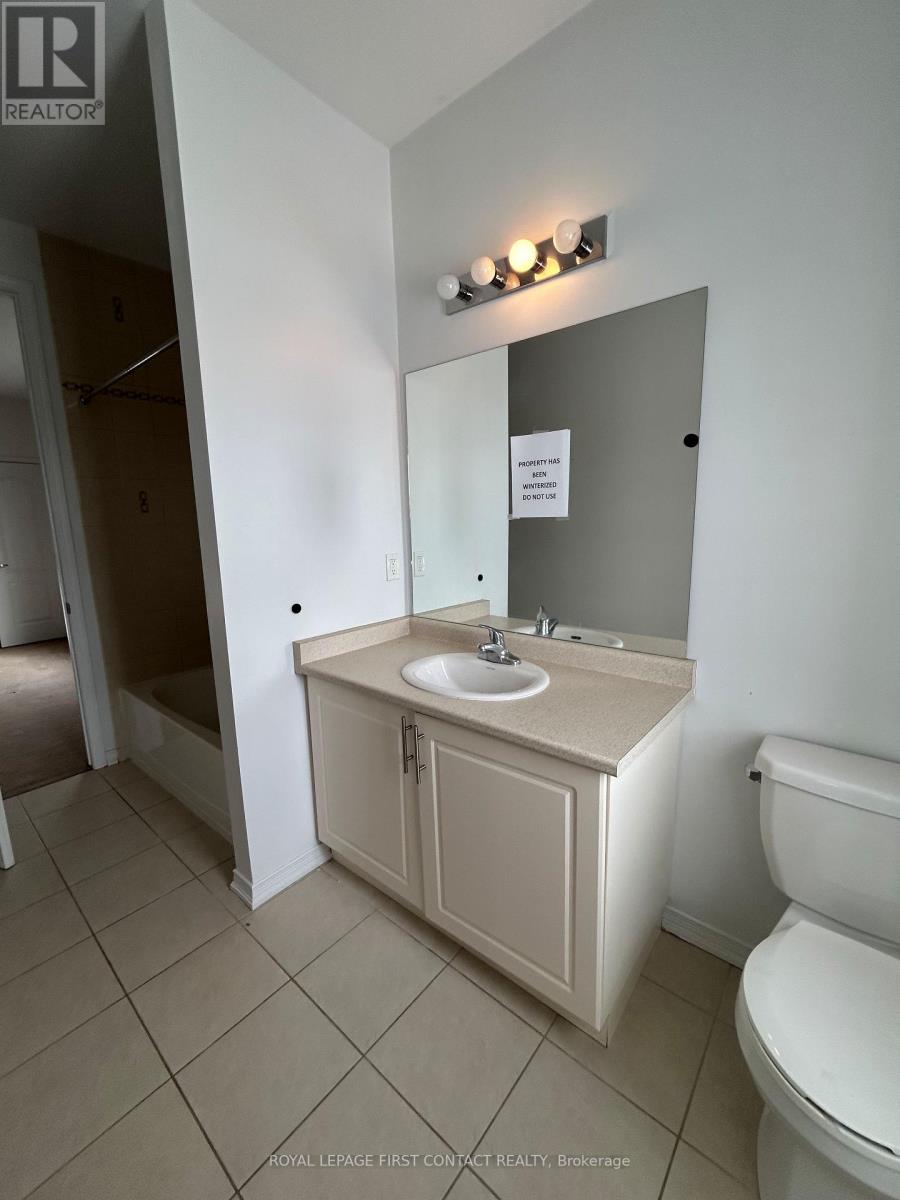 1965 Jans Boulevard, Innisfil, Ontario  L9S 0L3 - Photo 13 - N12988182