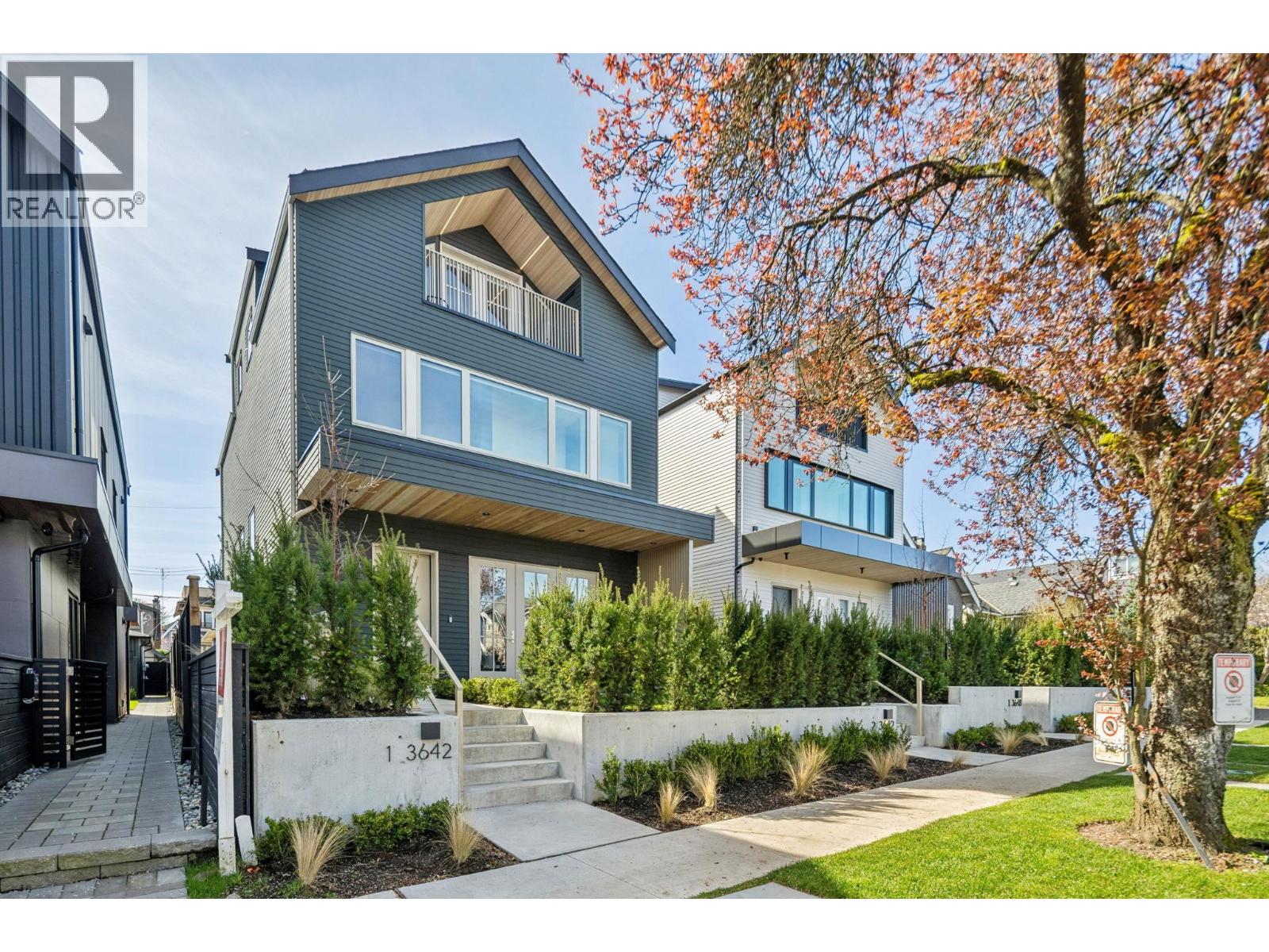 1 3642 West 20th Avenue, Vancouver, British Columbia  V6S 1E8 - Photo 2 - R3107409