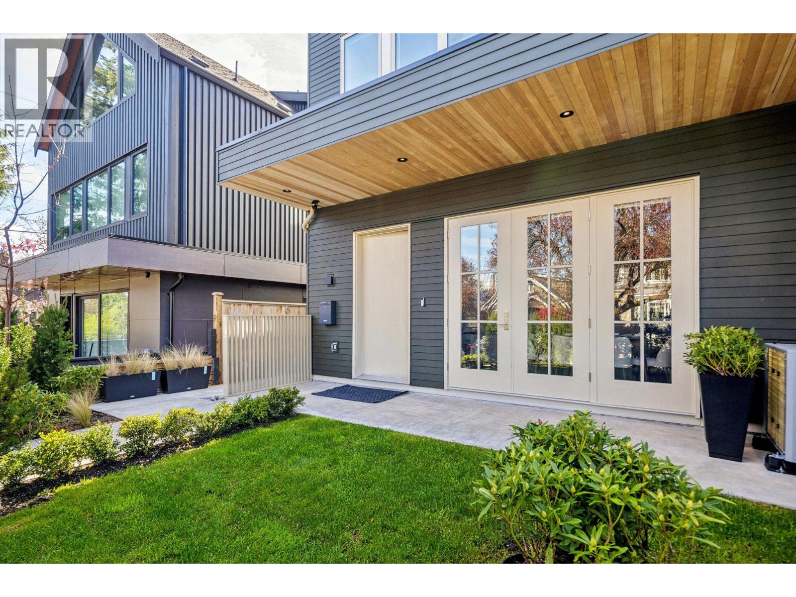 1 3642 West 20th Avenue, Vancouver, British Columbia  V6S 1E8 - Photo 4 - R3107409