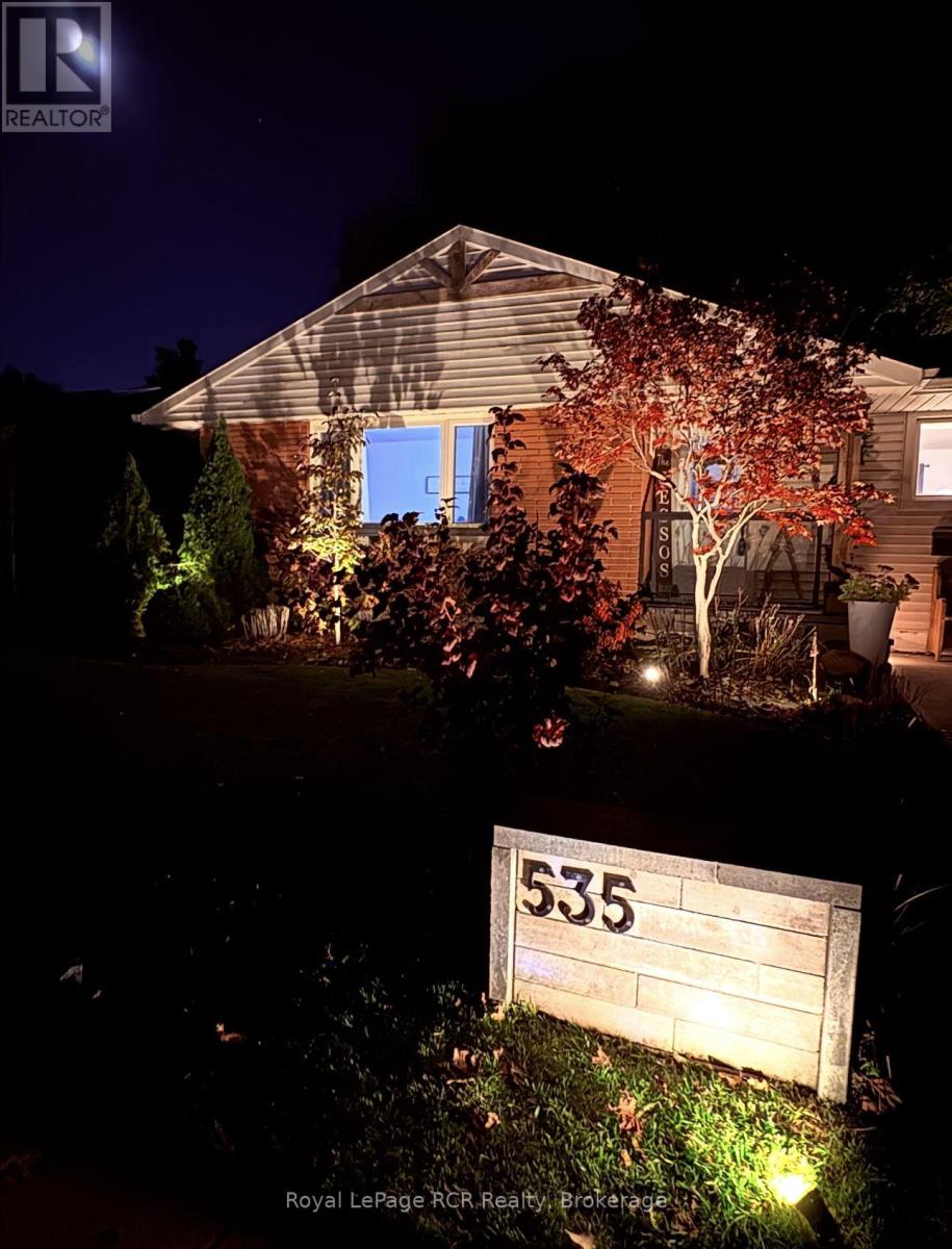 535 13th Street, Hanover, Ontario  N4N 1Y5 - Photo 34 - X12809404