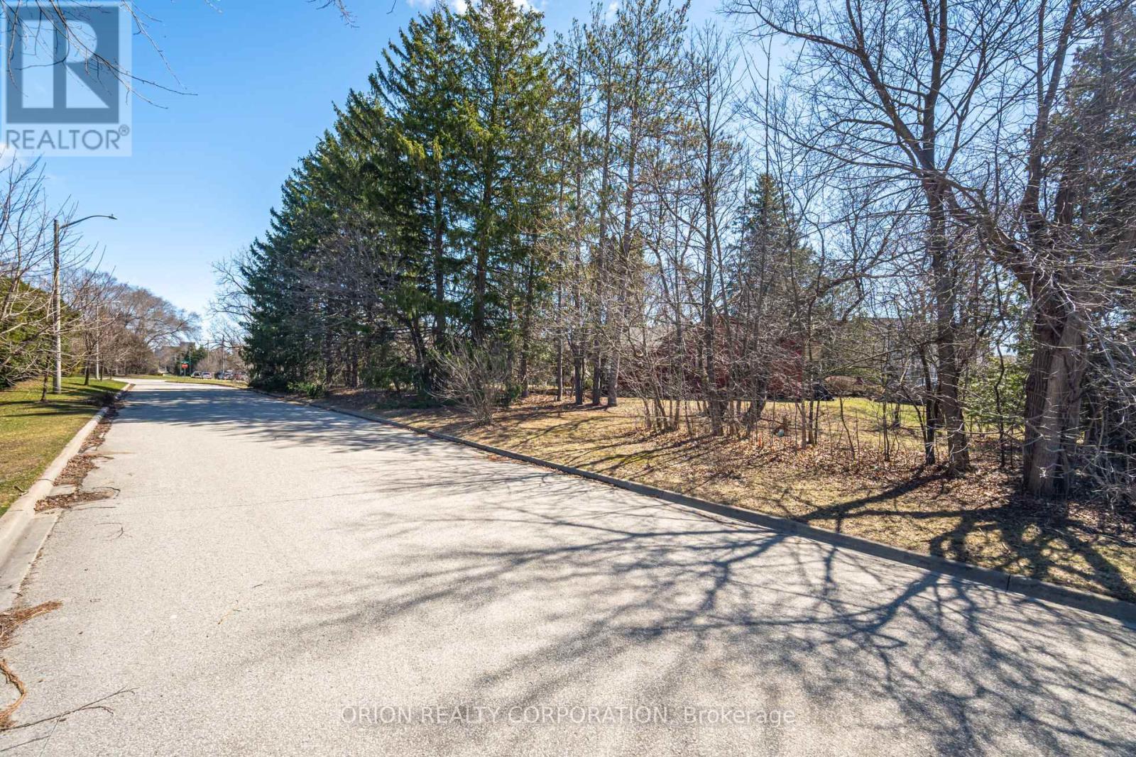 100 Westwood Lane, Richmond Hill (South Richvale), Ontario  L4C 6Y3 - Photo 10 - N12802194