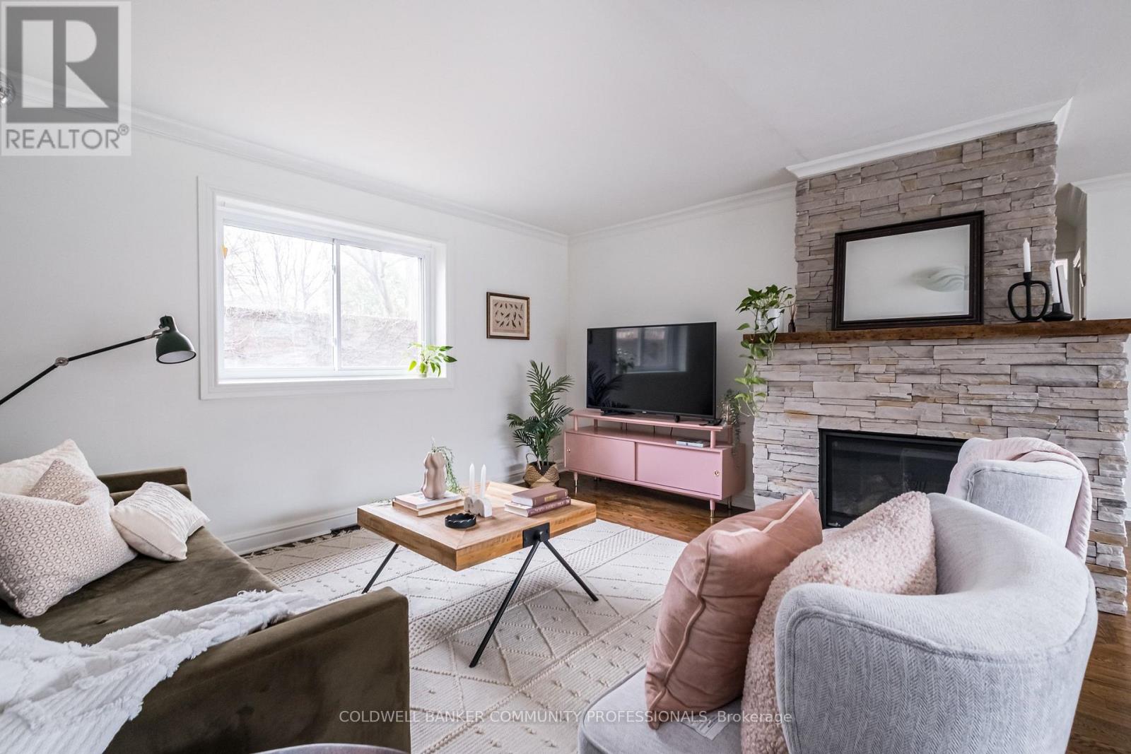 14 Reginald Street, Hamilton (Kirkendall), Ontario  L8P 3X9 - Photo 8 - X12987334