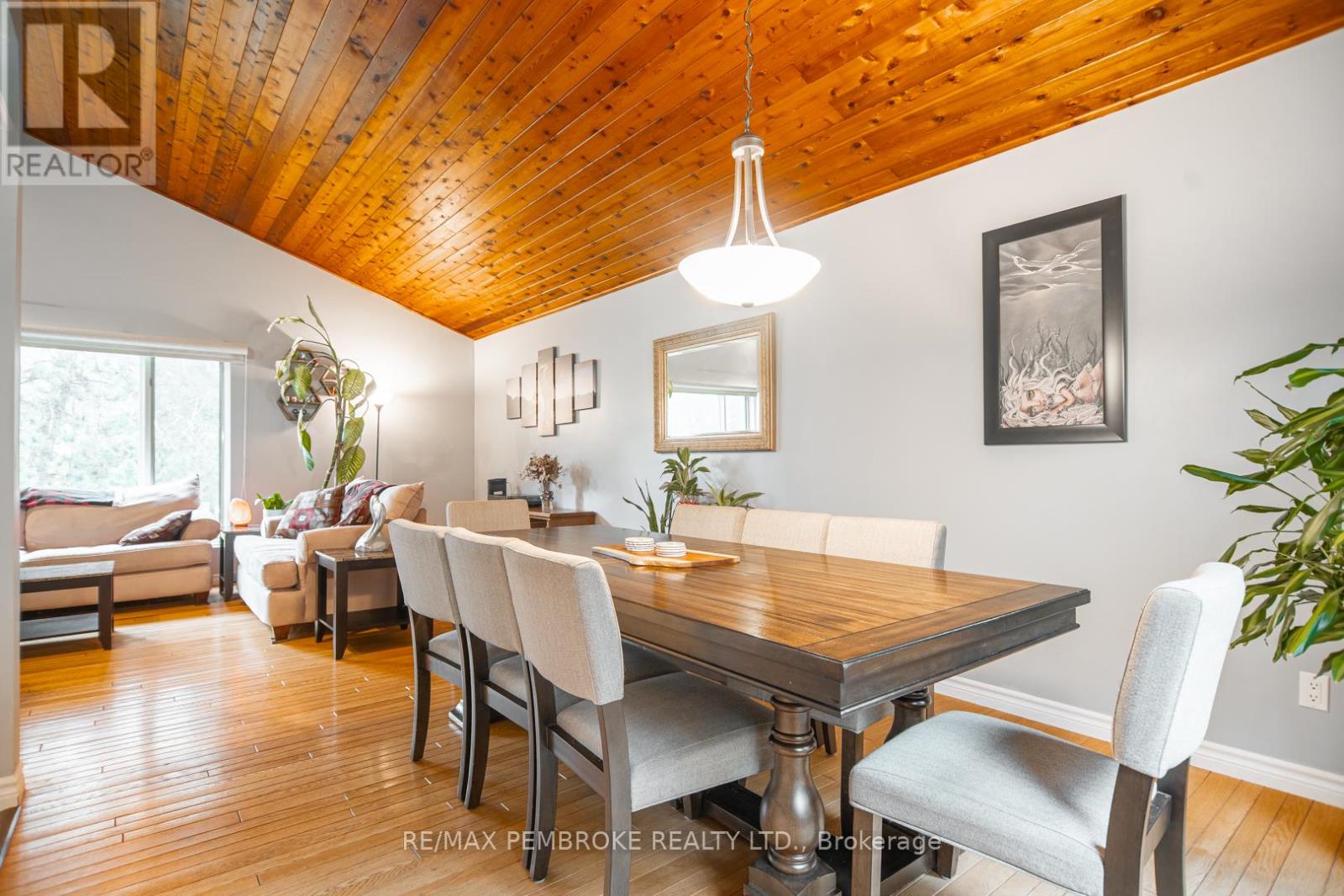 177 Sylvan Drive, Petawawa, Ontario  K8A 6W7 - Photo 5 - X12848004