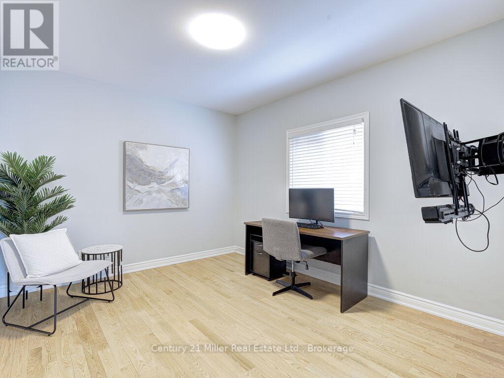 2128 Arbourview Drive, Oakville, Ontario  L6M 3N9 - Photo 16 - W12922374