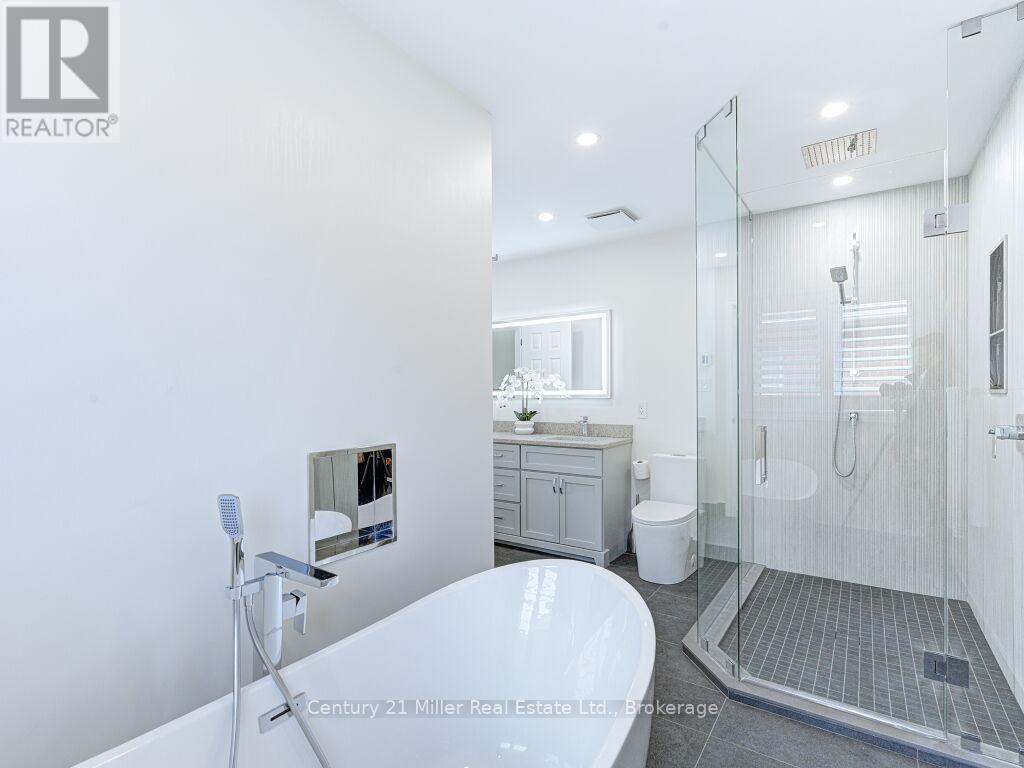 2128 Arbourview Drive, Oakville, Ontario  L6M 3N9 - Photo 26 - W12922374