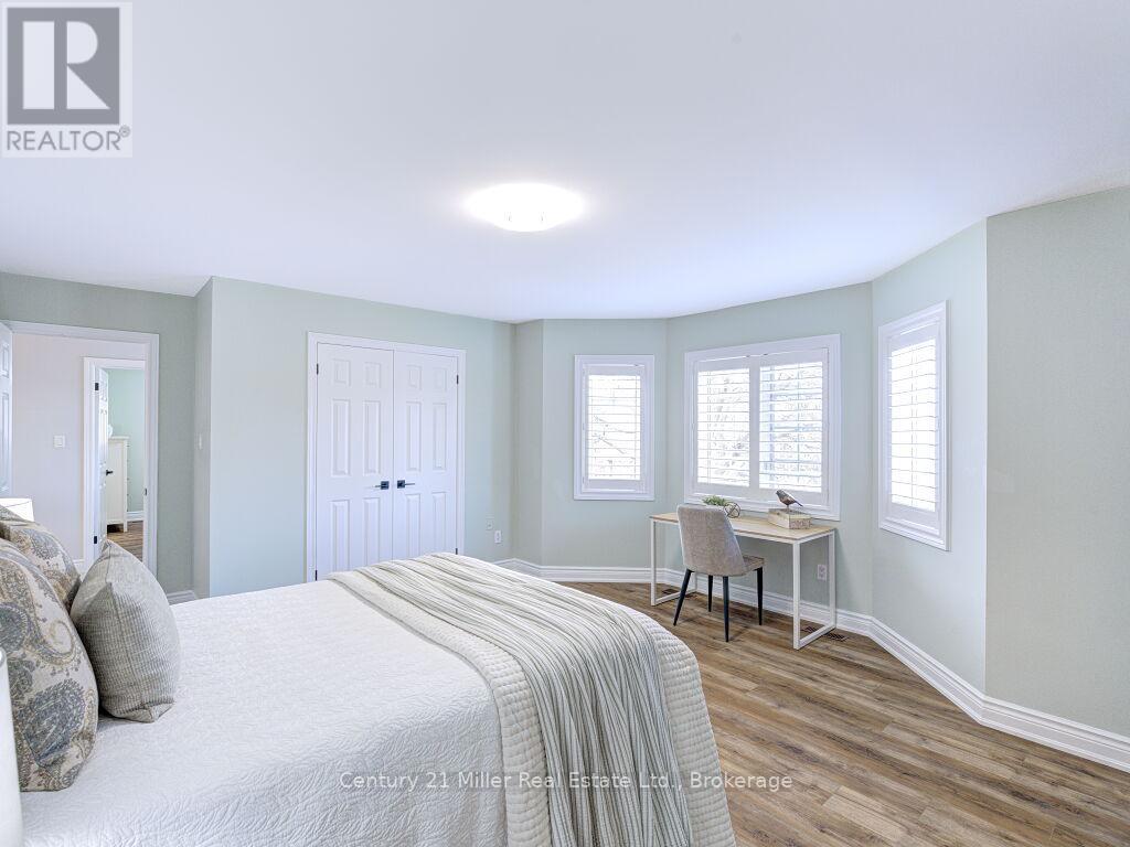 2128 Arbourview Drive, Oakville, Ontario  L6M 3N9 - Photo 32 - W12922374