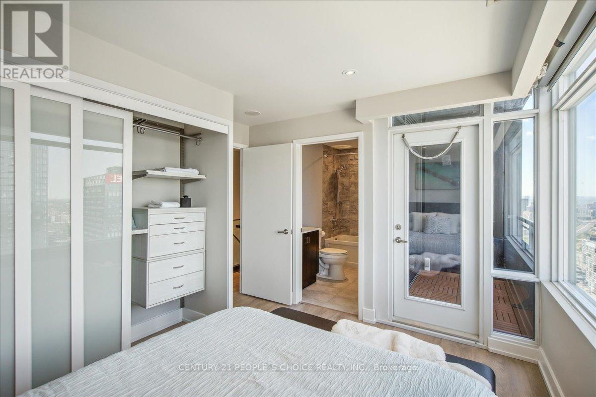 Ph5201 - 25 Telegram Mews, Toronto, Ontario M5V 3Z1 - Photo 24 - C12865664