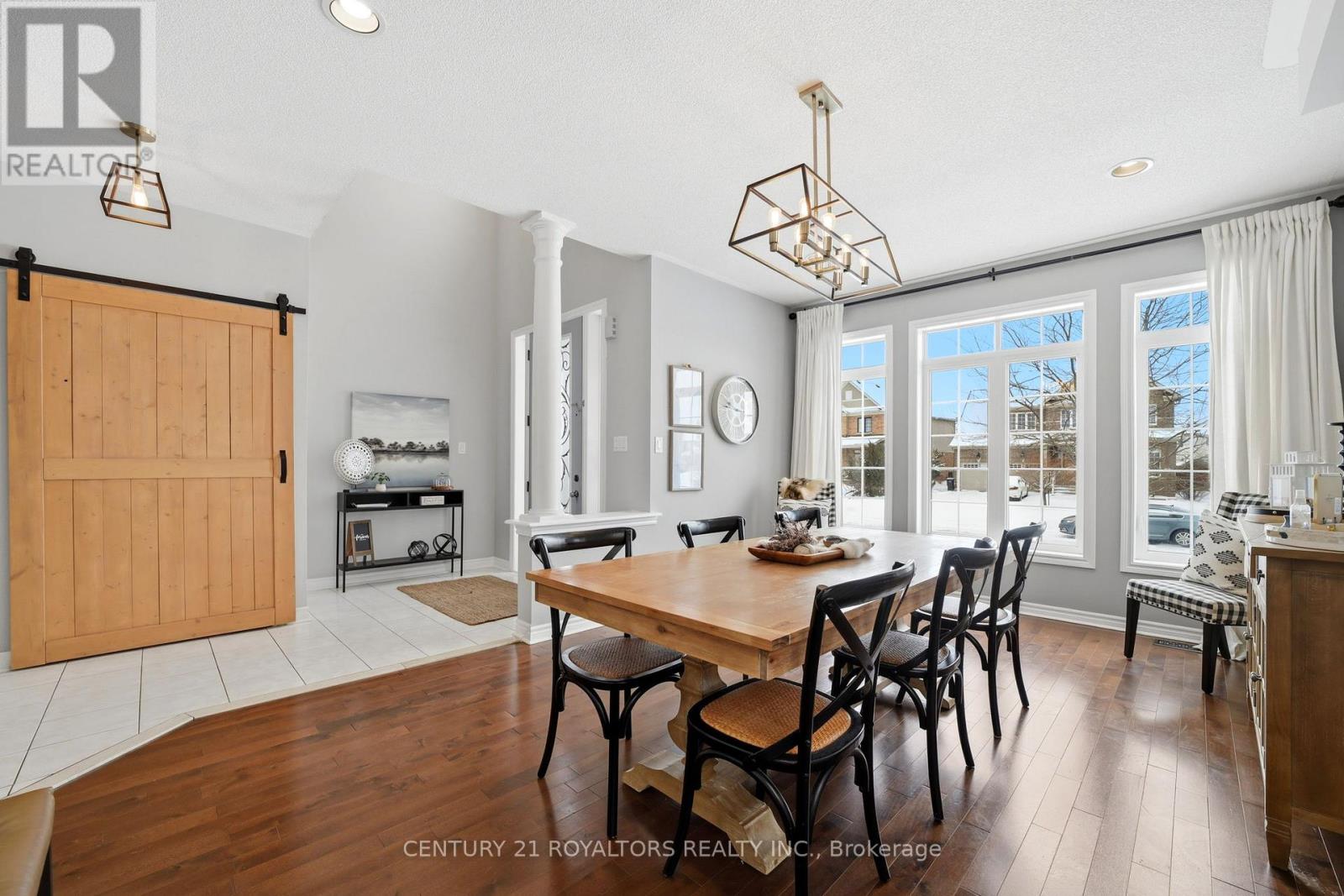 74 Latimer Avenue, Essa, Ontario  L0M 1B5 - Photo 21 - N12887762