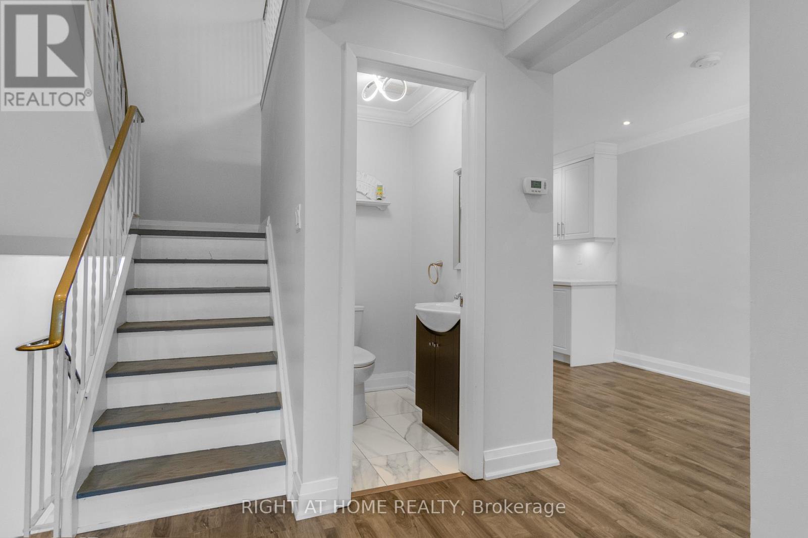 5473 Schueller Crescent, Burlington, Ontario  L7L 3T1 - Photo 14 - W12814126