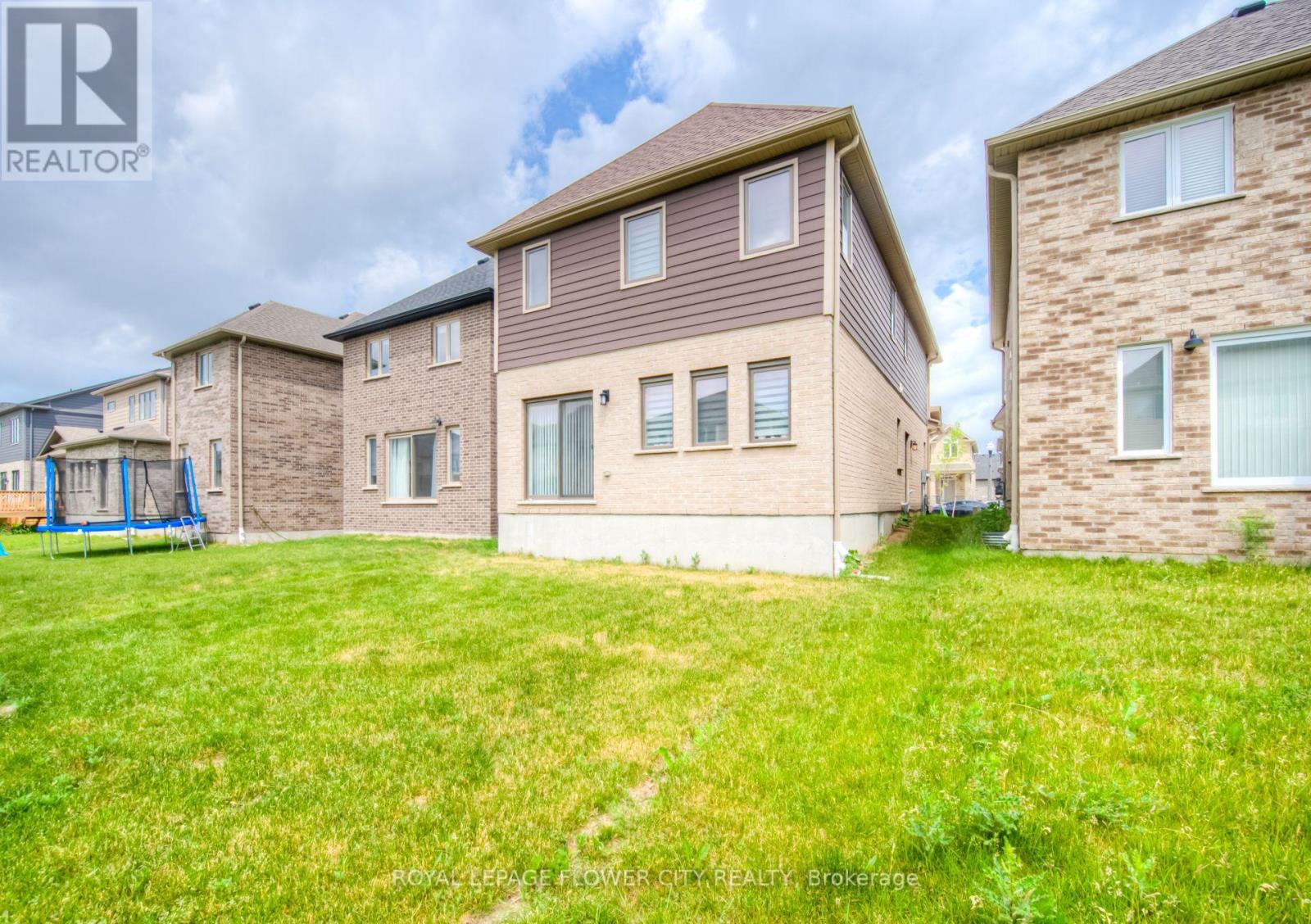 43 Pondcliffe Drive, Kitchener, Ontario  N2R 0B5 - Photo 31 - X12985330