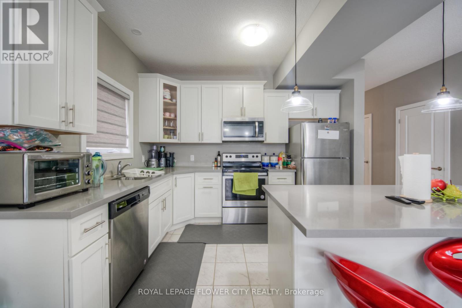 43 Pondcliffe Drive, Kitchener, Ontario  N2R 0B5 - Photo 10 - X12985330