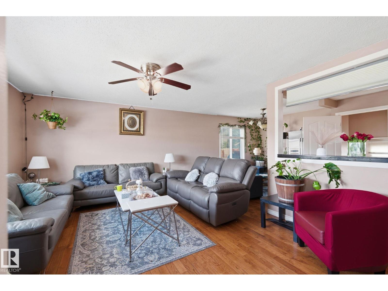 10617 167a Av Nw, Edmonton, Alberta  T5X 2Y9 - Photo 11 - E4481302