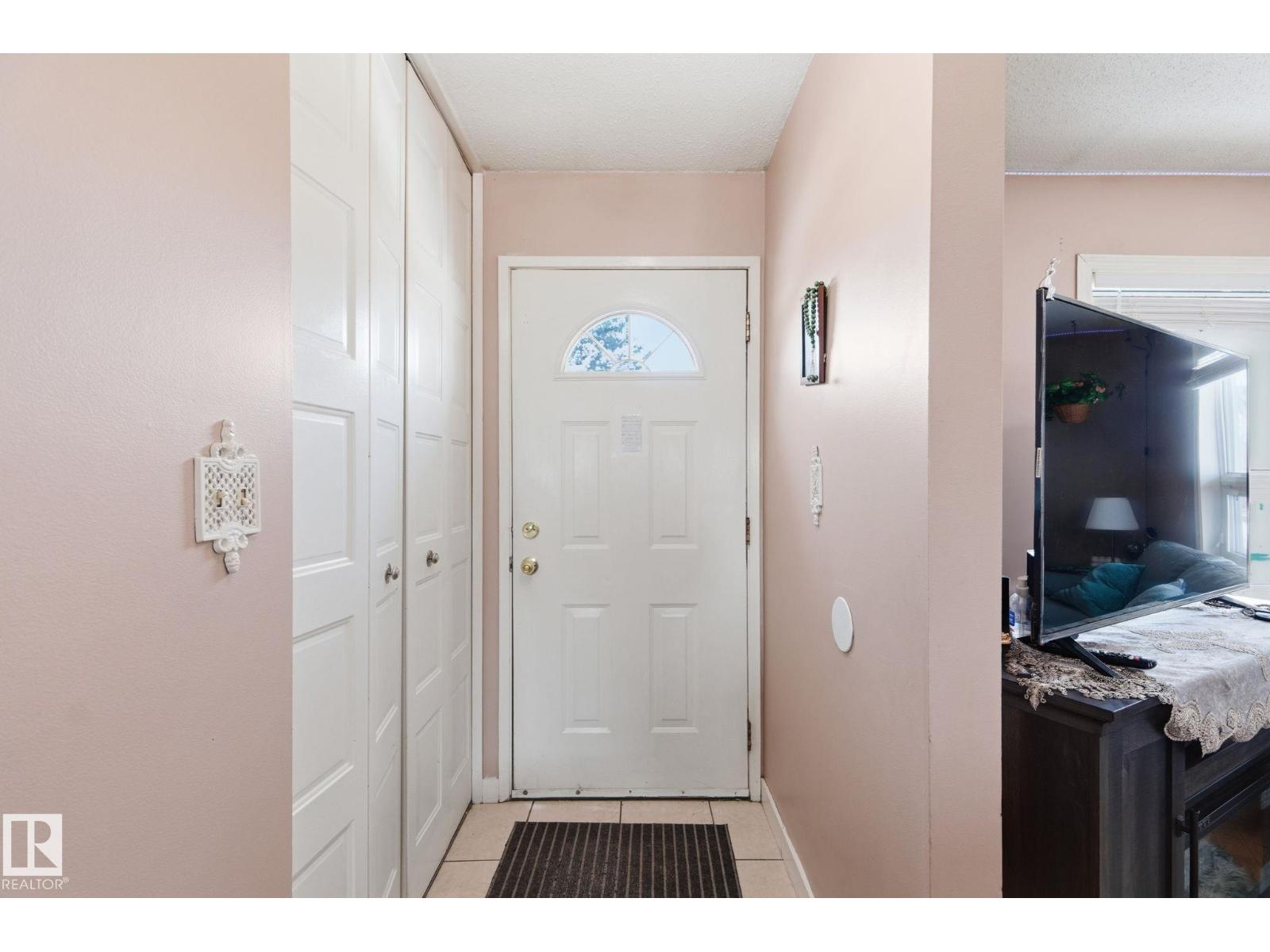 10617 167a Av Nw, Edmonton, Alberta  T5X 2Y9 - Photo 9 - E4481302