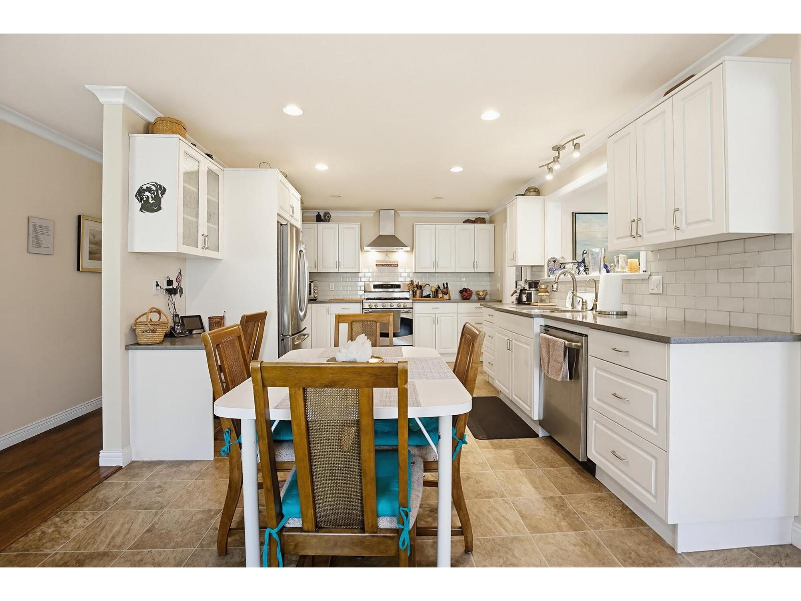 7762 Fir Street, Mission, British Columbia  V2V 4N5 - Photo 5 - R3109829