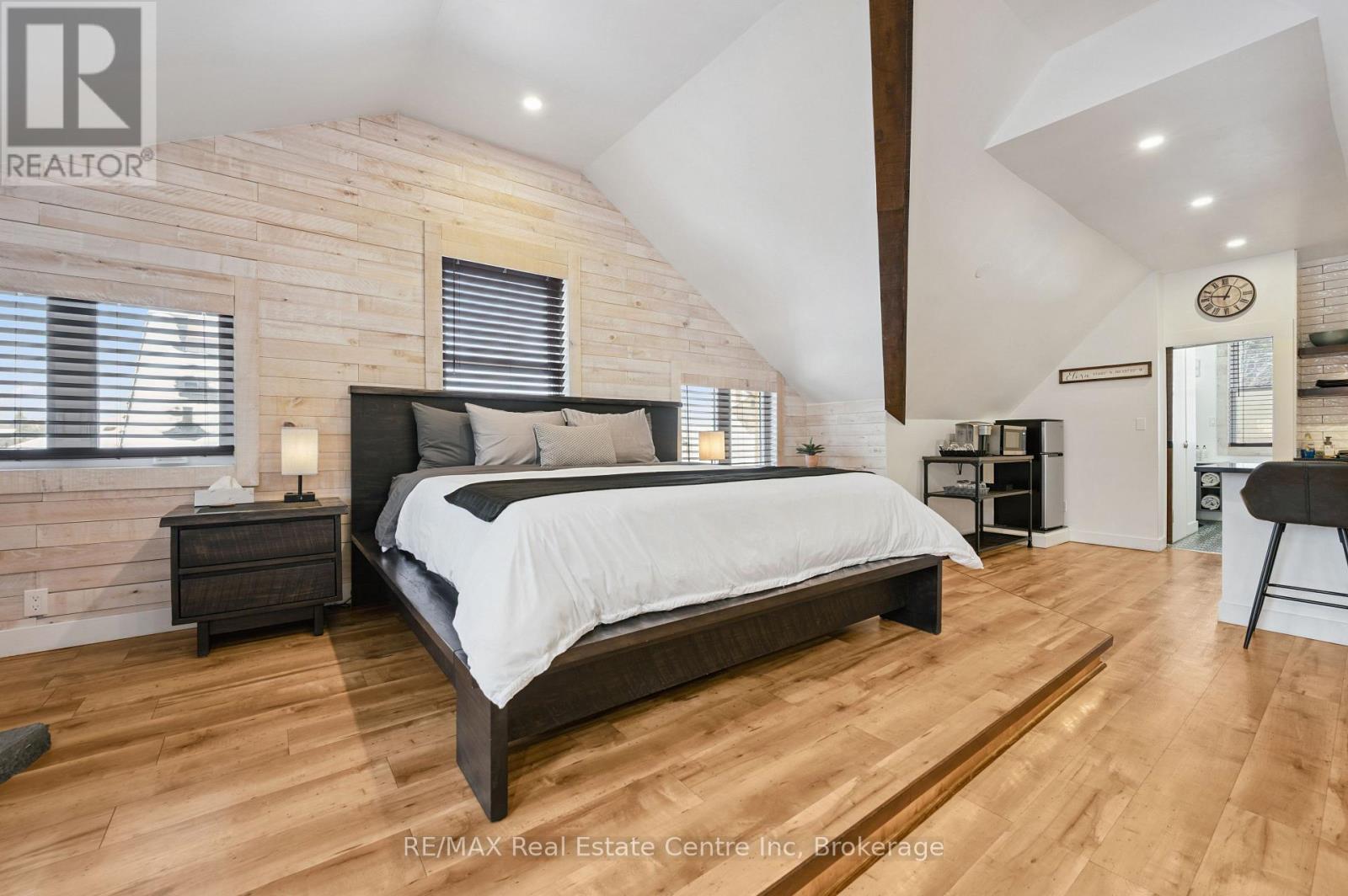 13 Mill Street E, Centre Wellington, Ontario  N0B 1S0 - Photo 23 - X12988202