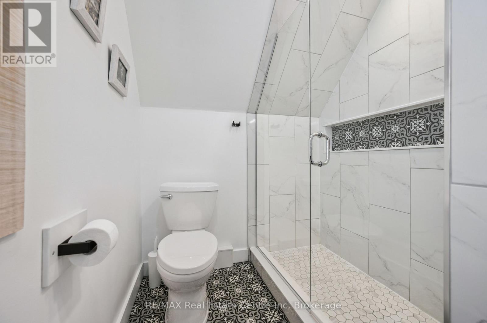 13 Mill Street E, Centre Wellington, Ontario  N0B 1S0 - Photo 25 - X12988202