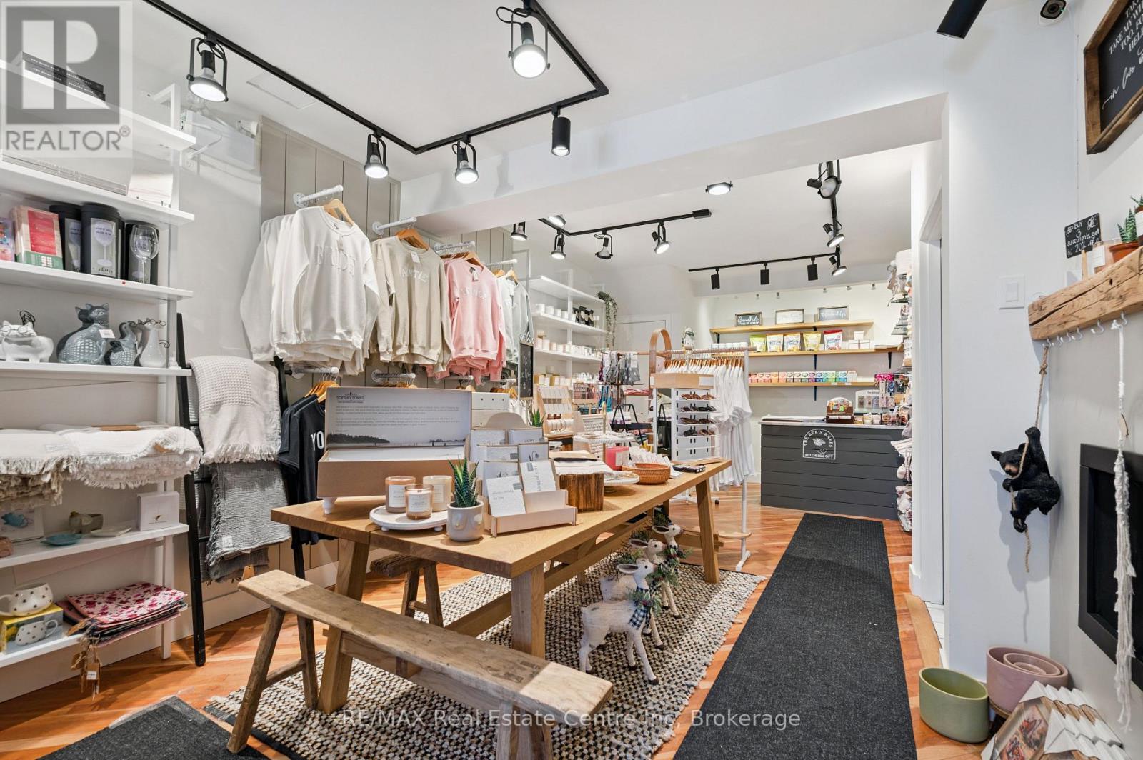 13 Mill Street E, Centre Wellington, Ontario  N0B 1S0 - Photo 38 - X12988202