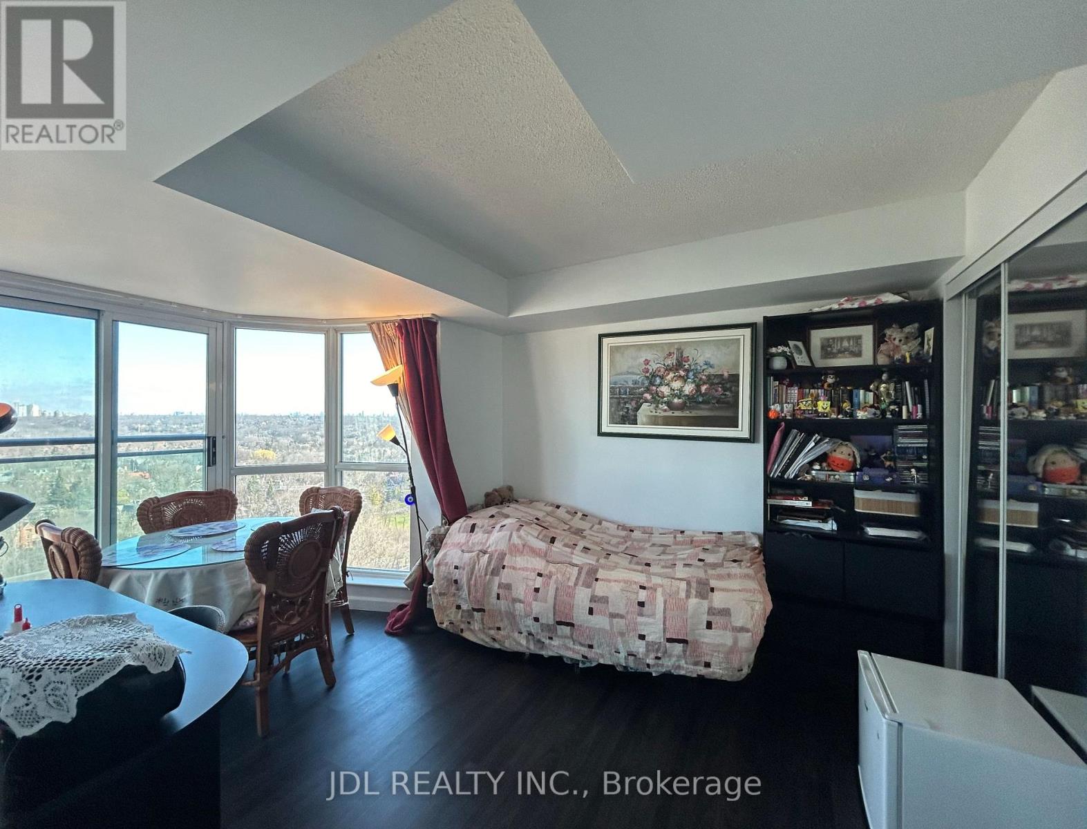 One Bedroom - 8 Park Rd Road, Toronto, Ontario  M4W 3S5 - Photo 4 - C12988242