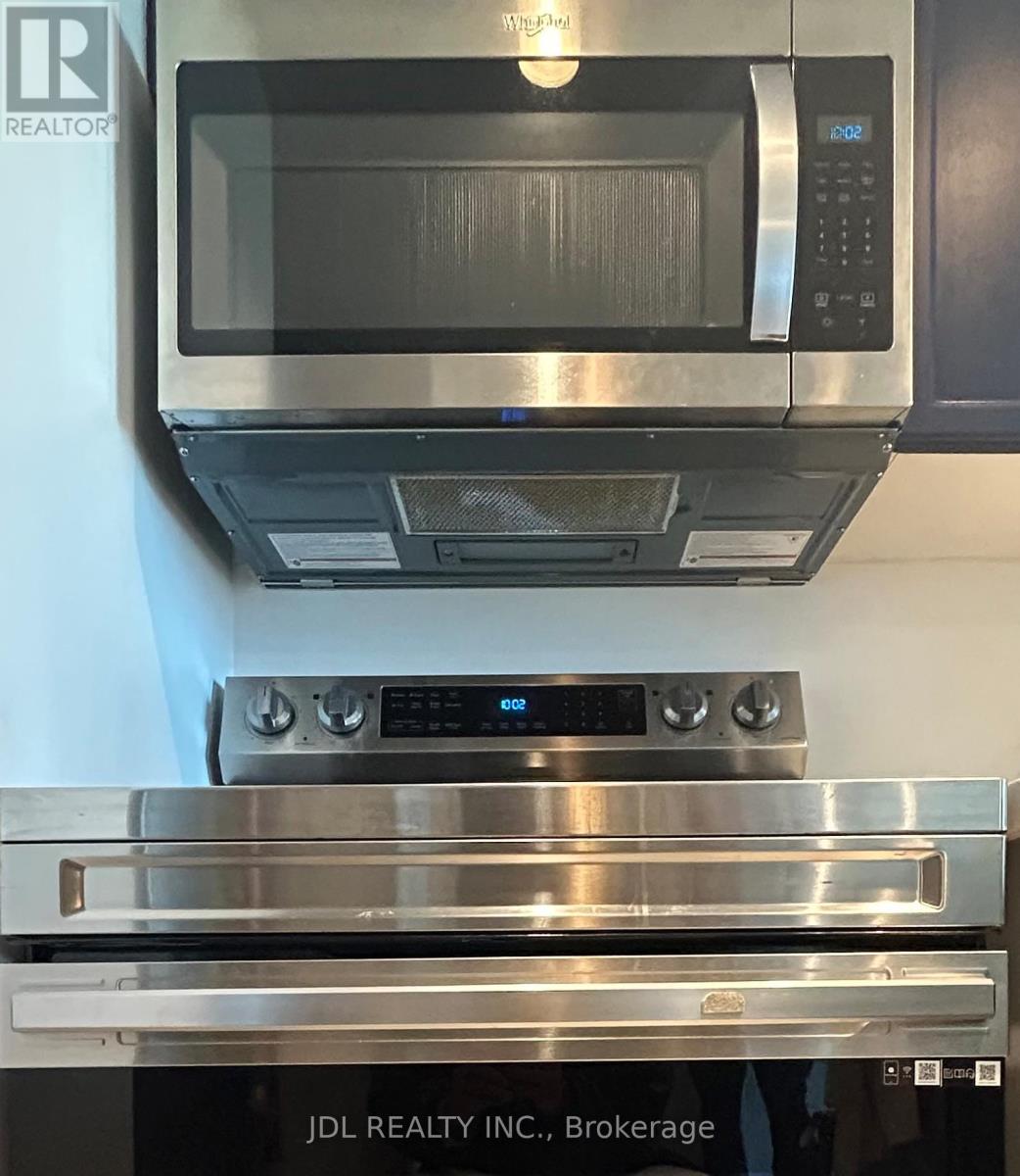 One Bedroom - 8 Park Rd Road, Toronto, Ontario  M4W 3S5 - Photo 6 - C12988242