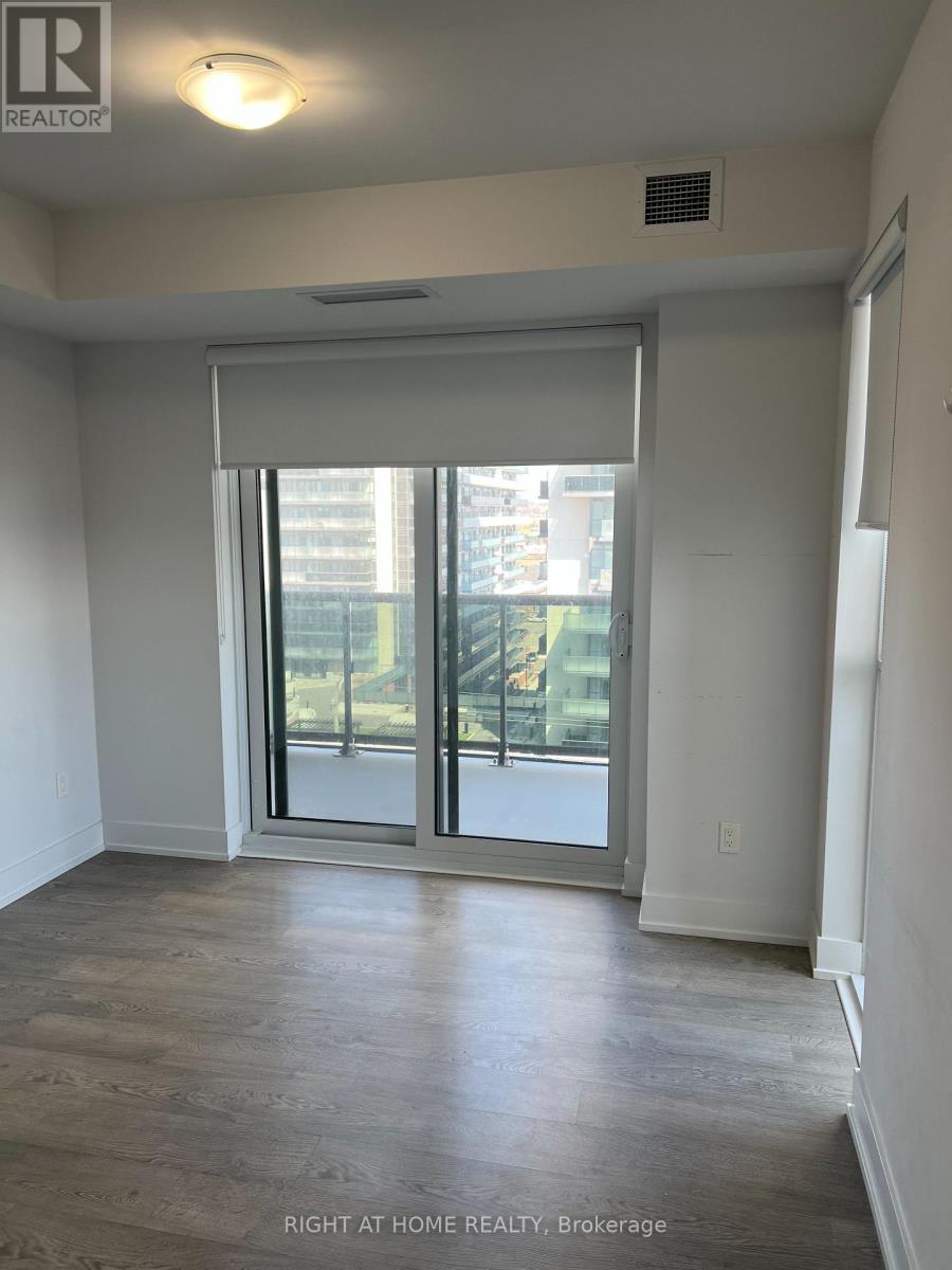 1016 - 2550 Simcoe Street, Oshawa, Ontario  L1L 0P8 - Photo 2 - E12988208