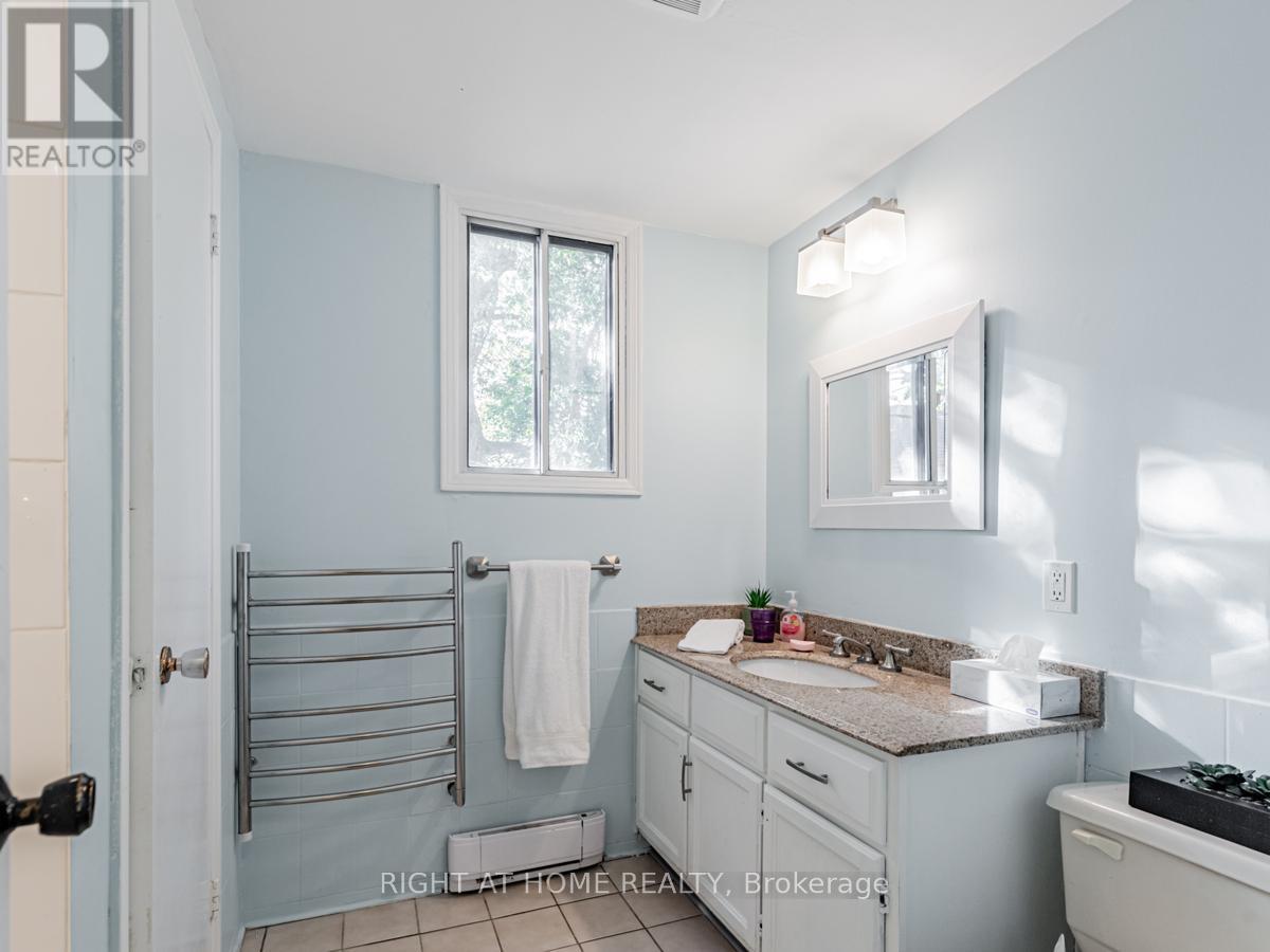 110a Harewood Avenue, Toronto, Ontario  M1M 2R5 - Photo 9 - E12988228