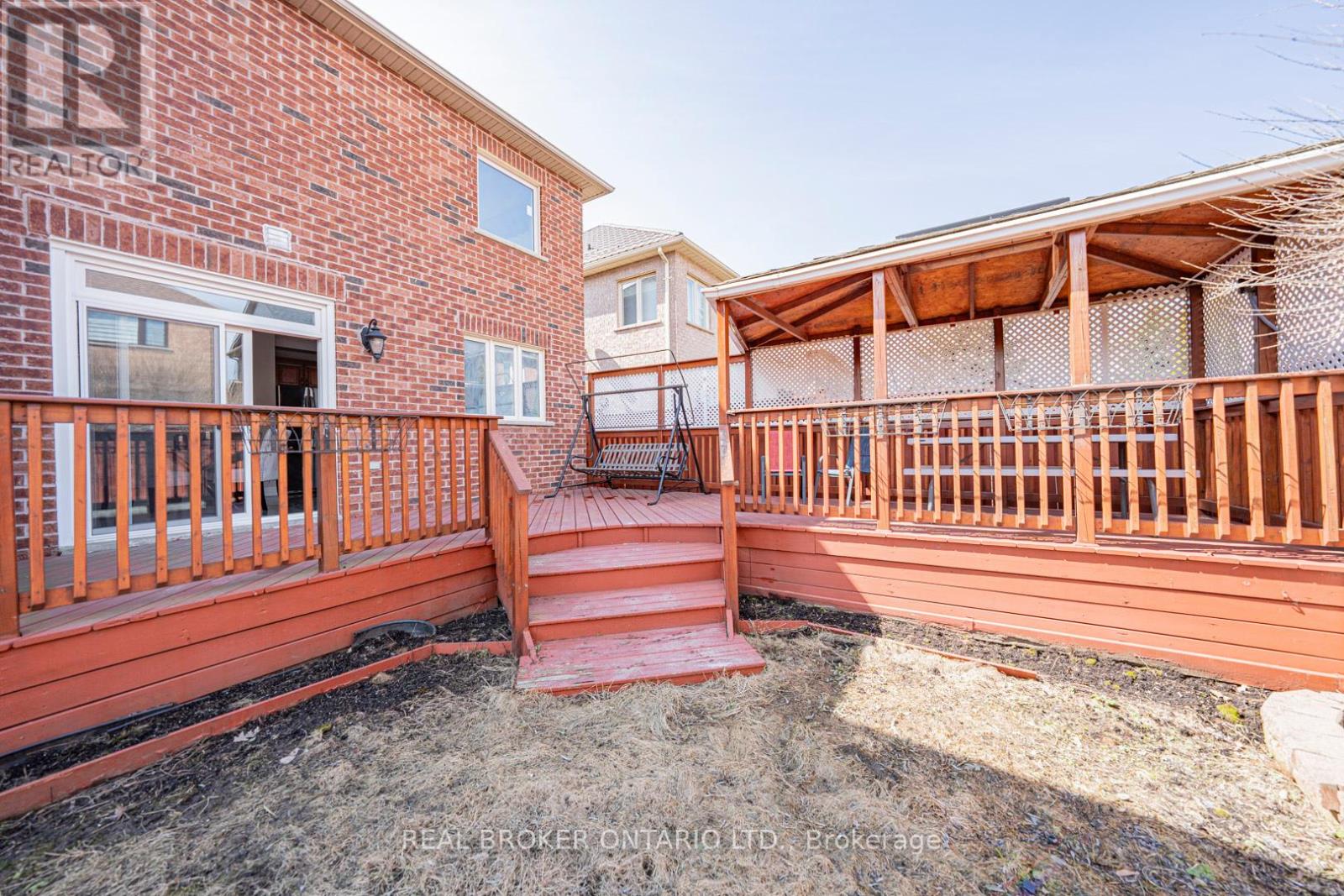 33 Kingshill Road, Richmond Hill, Ontario  L4E 4B1 - Photo 34 - N12980726