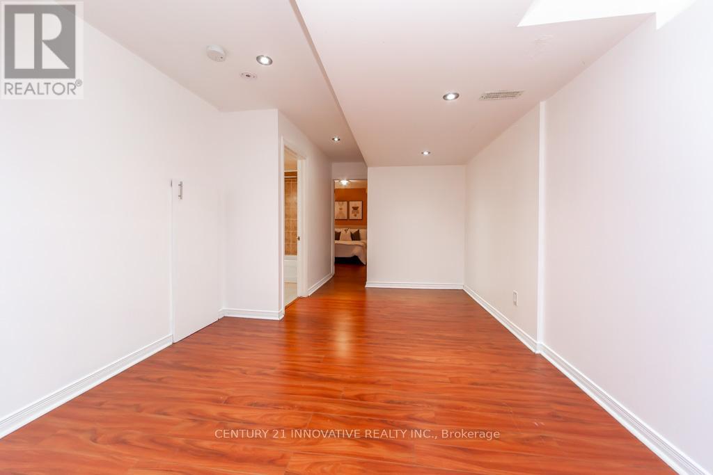 63 Rainbow Valley Crescent, Markham, Ontario  L6E 1M2 - Photo 41 - N12988200