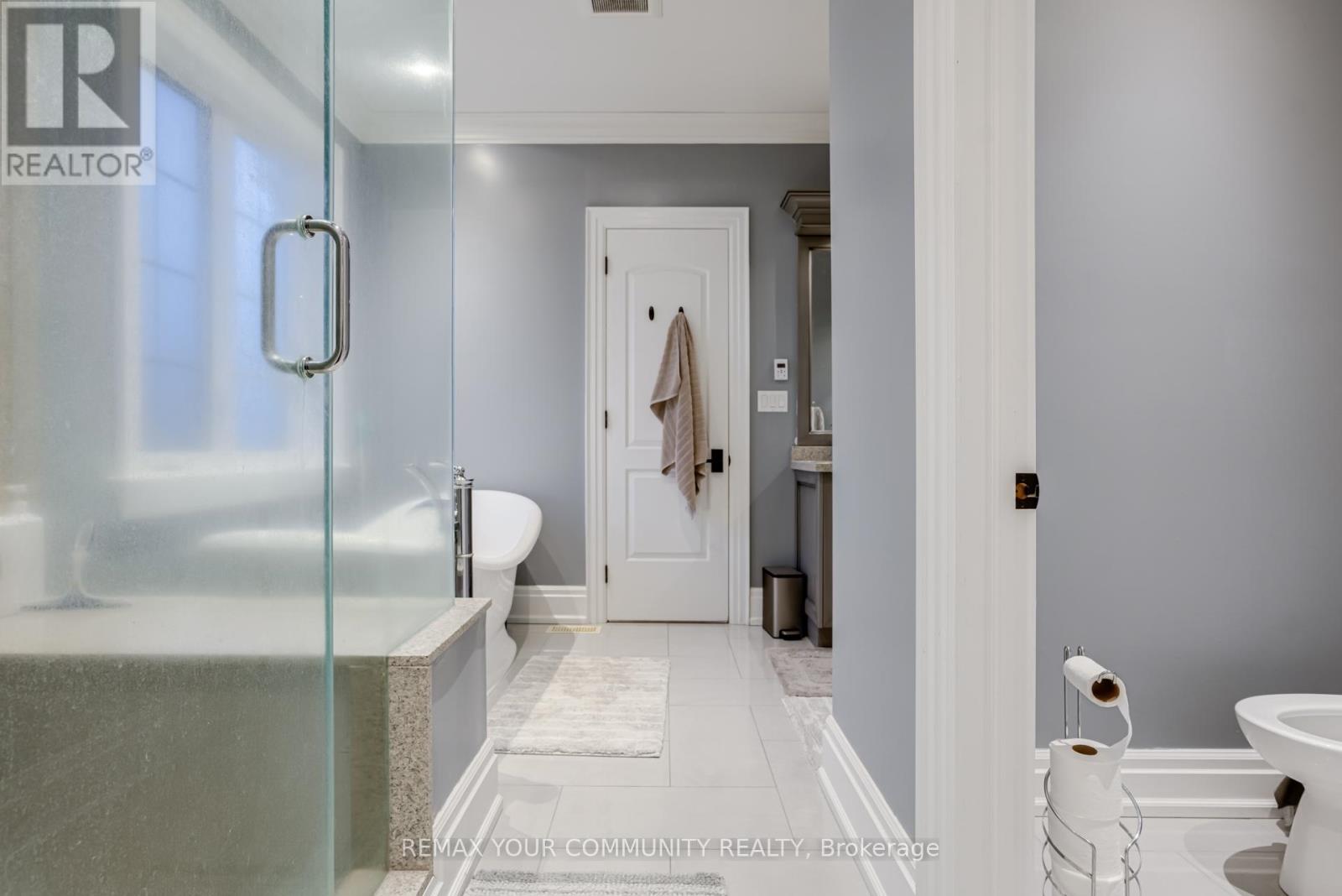 20111 Bathurst Street E, East Gwillimbury, Ontario  L9N 1N3 - Photo 24 - N12988238