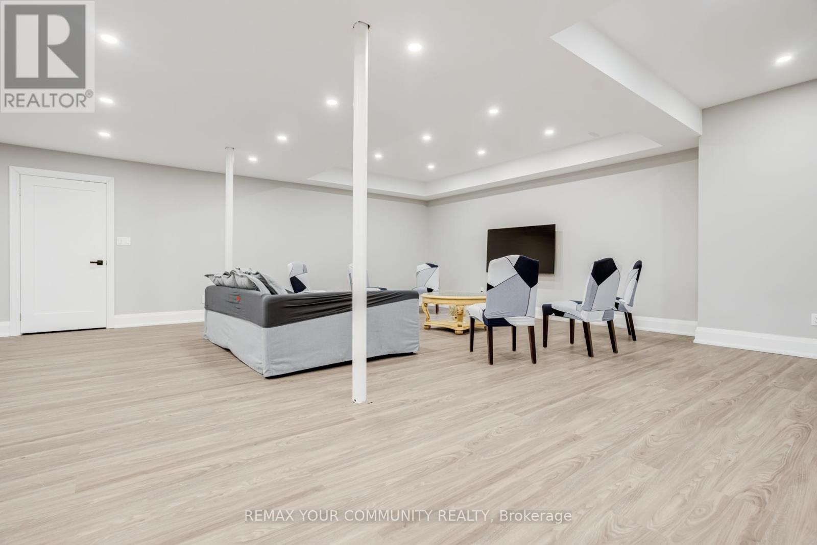 20111 Bathurst Street E, East Gwillimbury, Ontario  L9N 1N3 - Photo 45 - N12988238