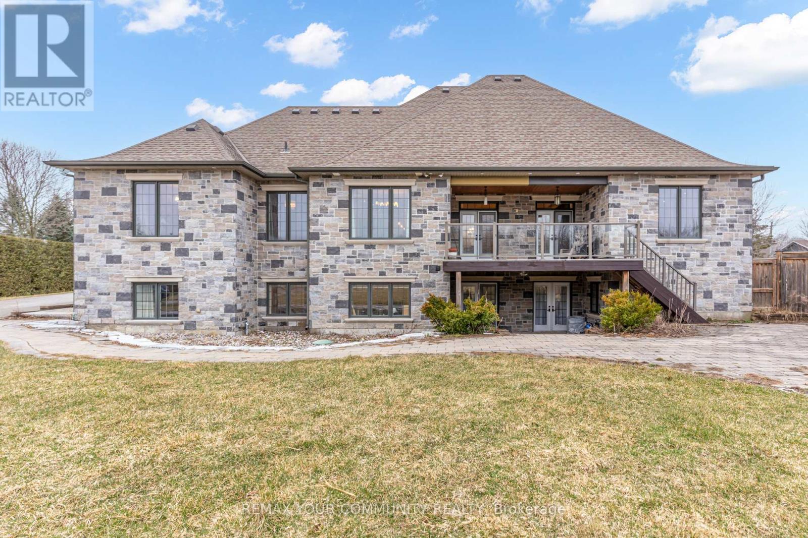 20111 Bathurst Street E, East Gwillimbury, Ontario  L9N 1N3 - Photo 48 - N12988238