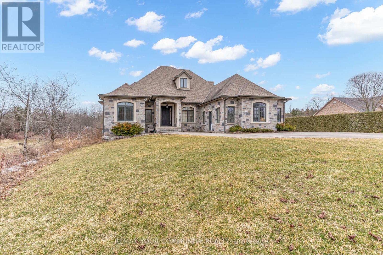 20111 Bathurst Street E, East Gwillimbury, Ontario  L9N 1N3 - Photo 5 - N12988238