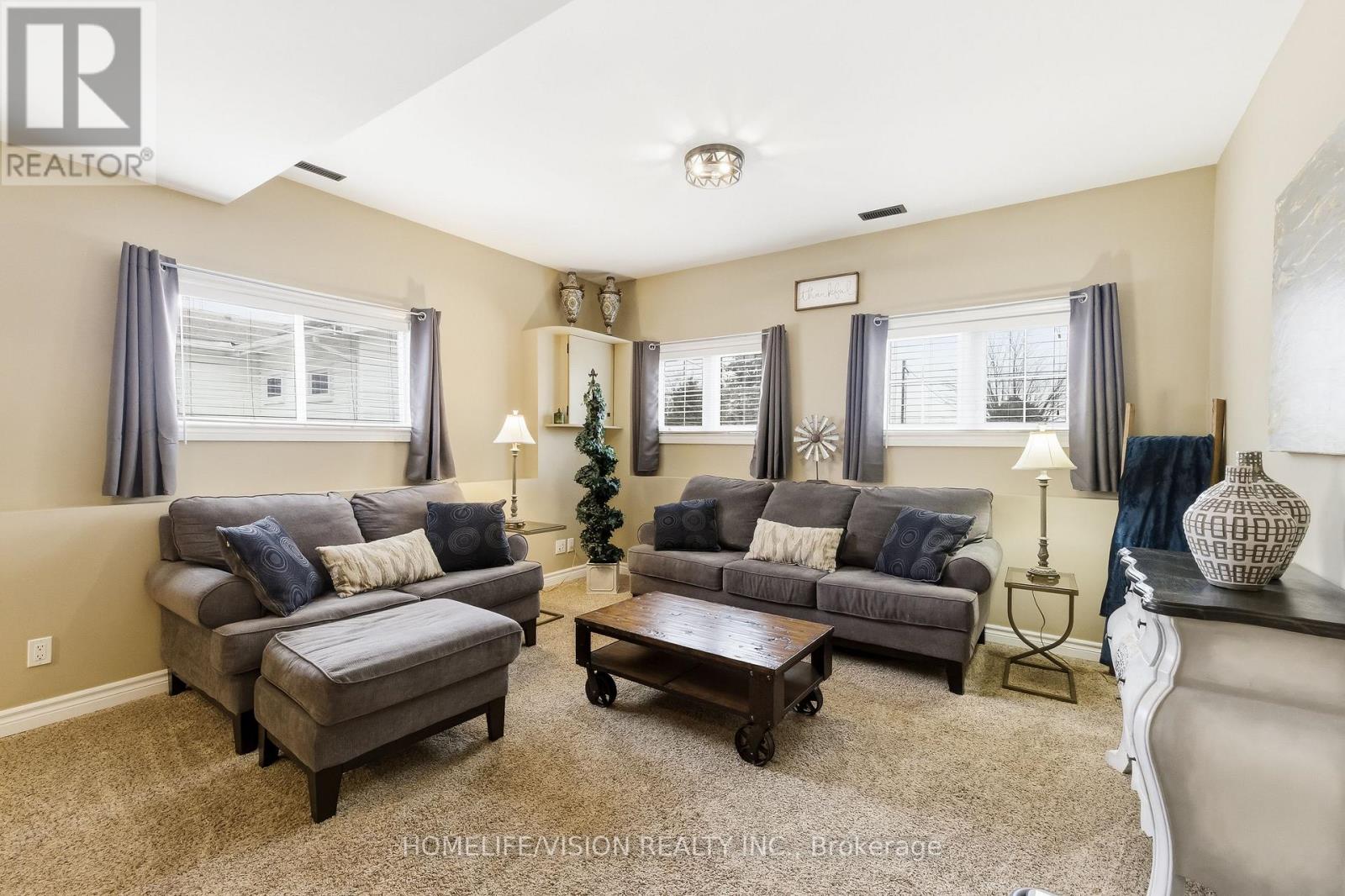 40 Mcgill Drive, Kawartha Lakes, Ontario  L0B 1K0 - Photo 16 - X12964676