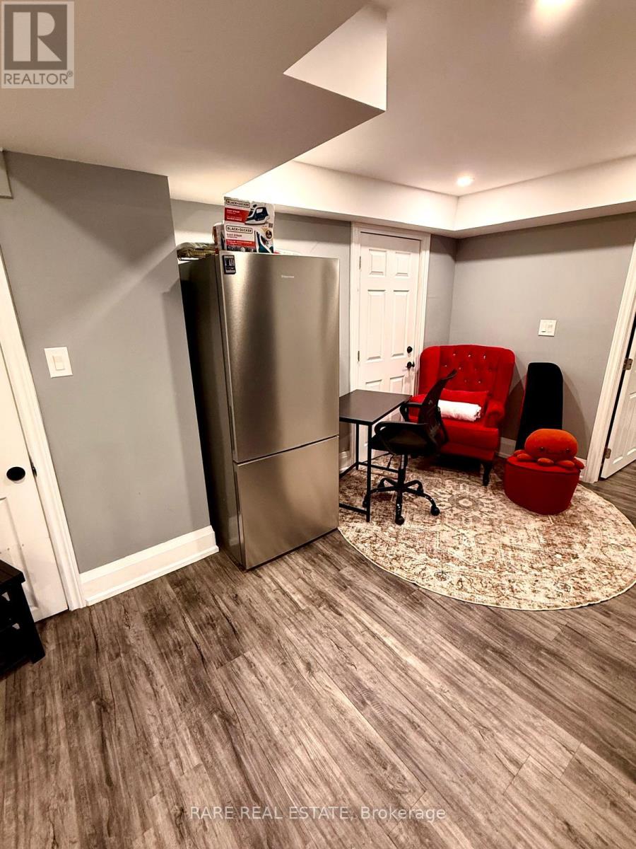 Bsmt 1 - 20 Arctic Fox Crescent, Brampton, Ontario  L6R 0J3 - Photo 8 - W12988218