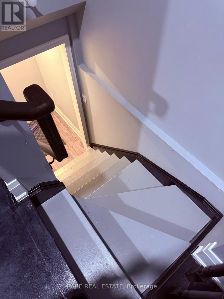 Bsmt 1 - 20 Arctic Fox Crescent, Brampton, Ontario  L6R 0J3 - Photo 9 - W12988218