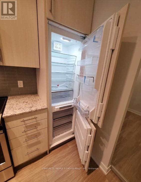 509 - 4055 Parkside Village Drive, Mississauga, Ontario  L5B 0K8 - Photo 4 - W12988224