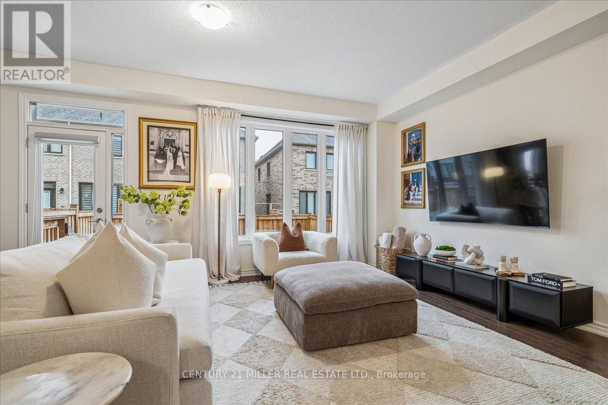 333 Thimbleweed Court, Milton, Ontario  L9T 2X5 - Photo 15 - W12988244