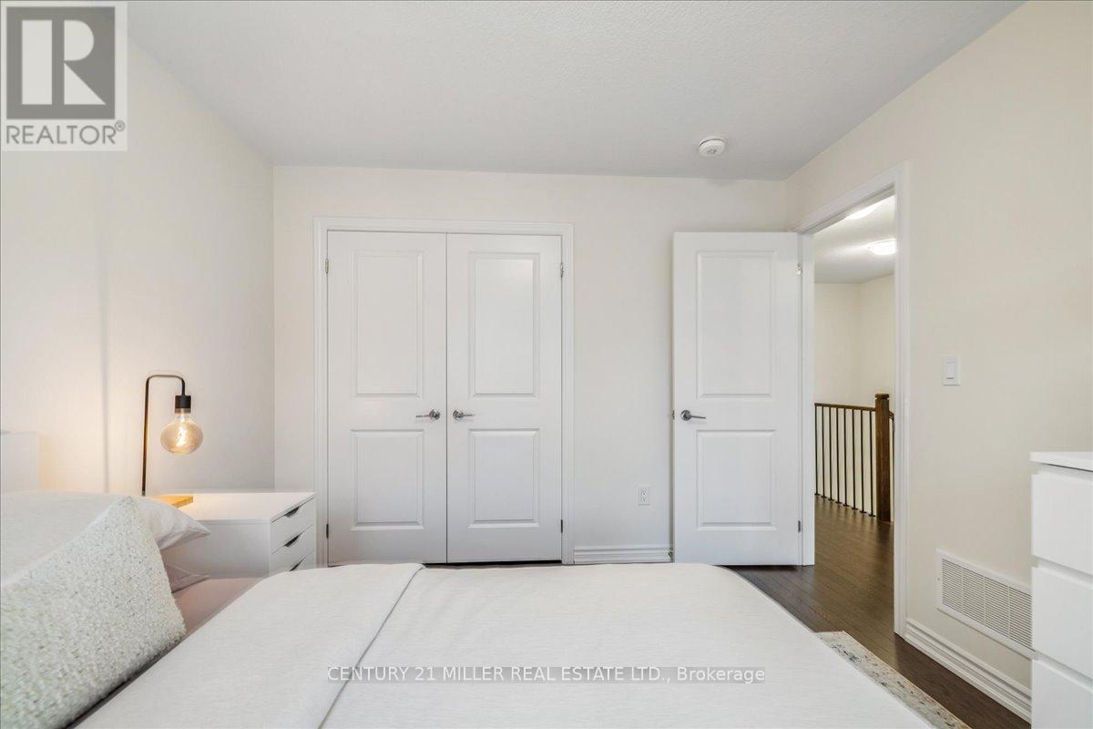 333 Thimbleweed Court, Milton, Ontario  L9T 2X5 - Photo 33 - W12988244