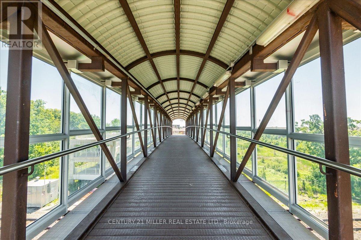 333 Thimbleweed Court, Milton, Ontario  L9T 2X5 - Photo 47 - W12988244