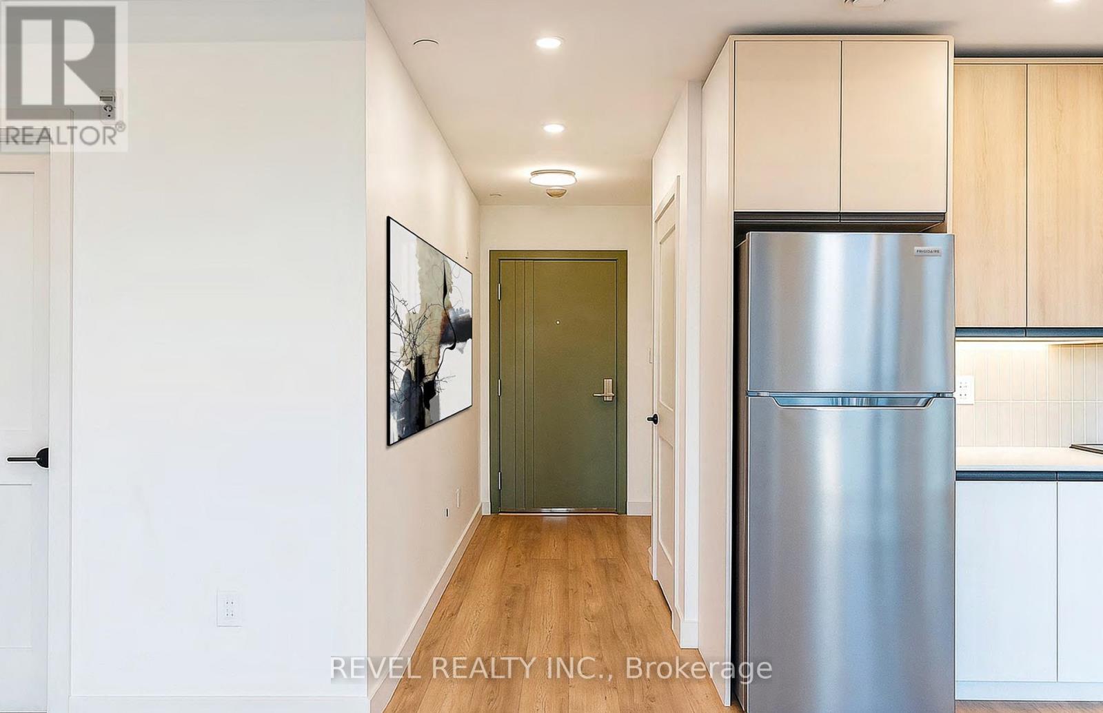 202 - 4390 Hillview Drive, Lincoln, Ontario  L0R 1B1 - Photo 2 - X12988230