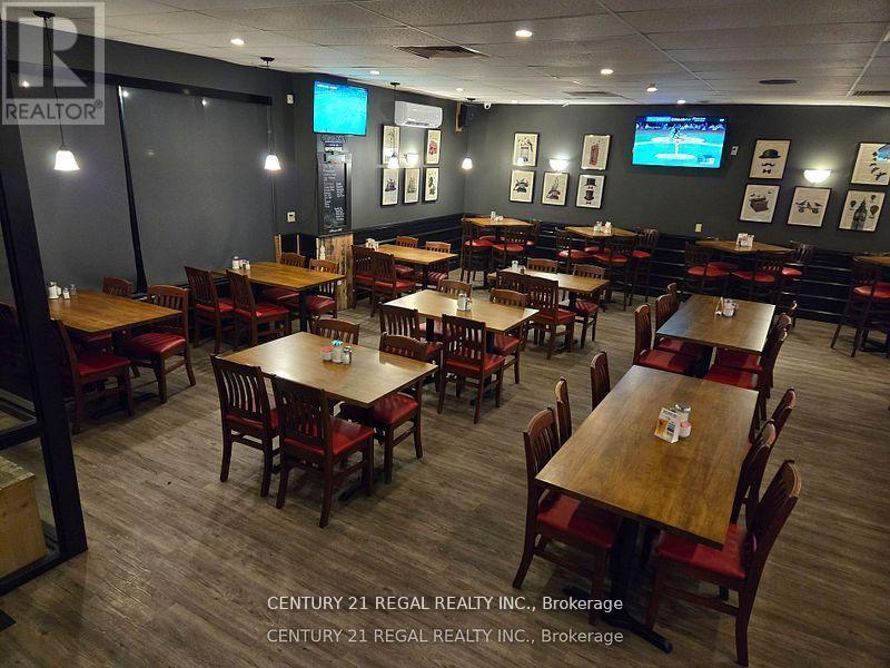 58 King Street E, Lambton Shores, Ontario  N0N 1J0 - Photo 5 - X12988234