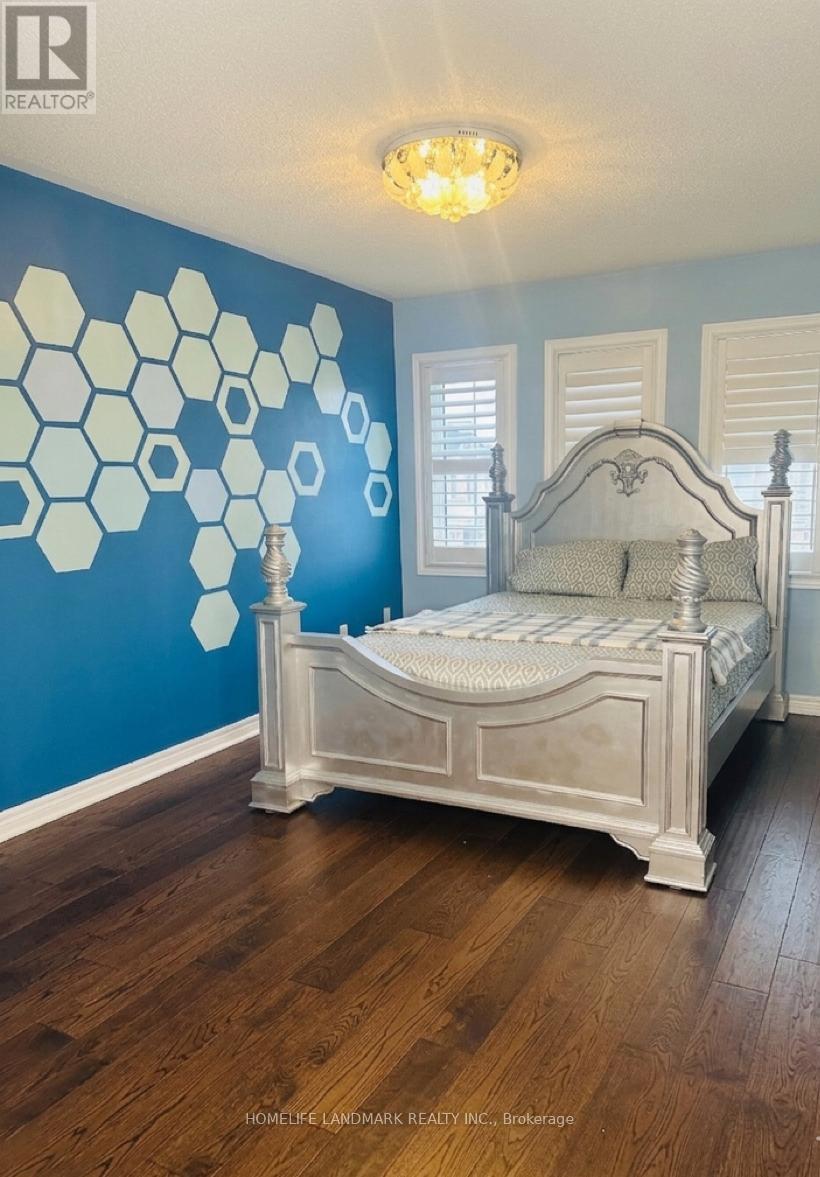 118 Bridlewood Boulevard, Whitby, Ontario  L1R 0N2 - Photo 7 - E12986858