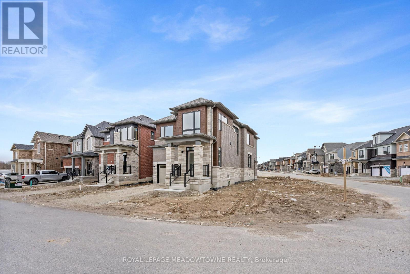 43 Henshaw Drive, Erin, Ontario  N0B 1T0 - Photo 2 - X12971460