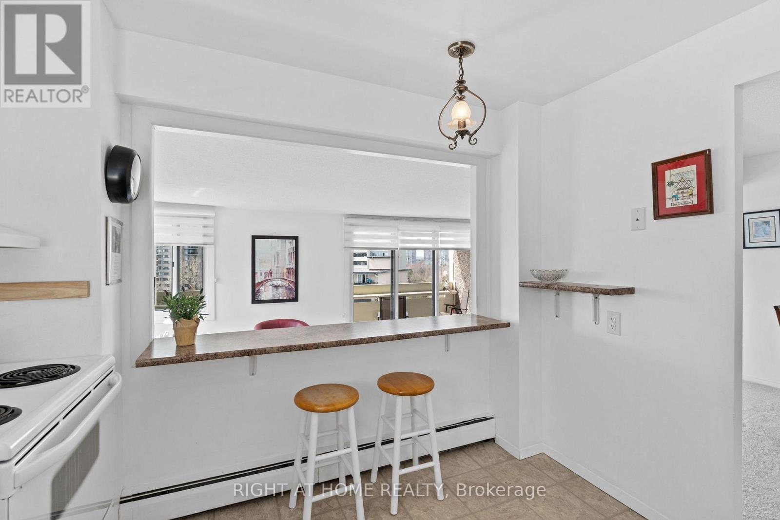 906 - 1171 Ambleside Drive, Ottawa, Ontario K2B 8E1 - Photo 15 - X12702192