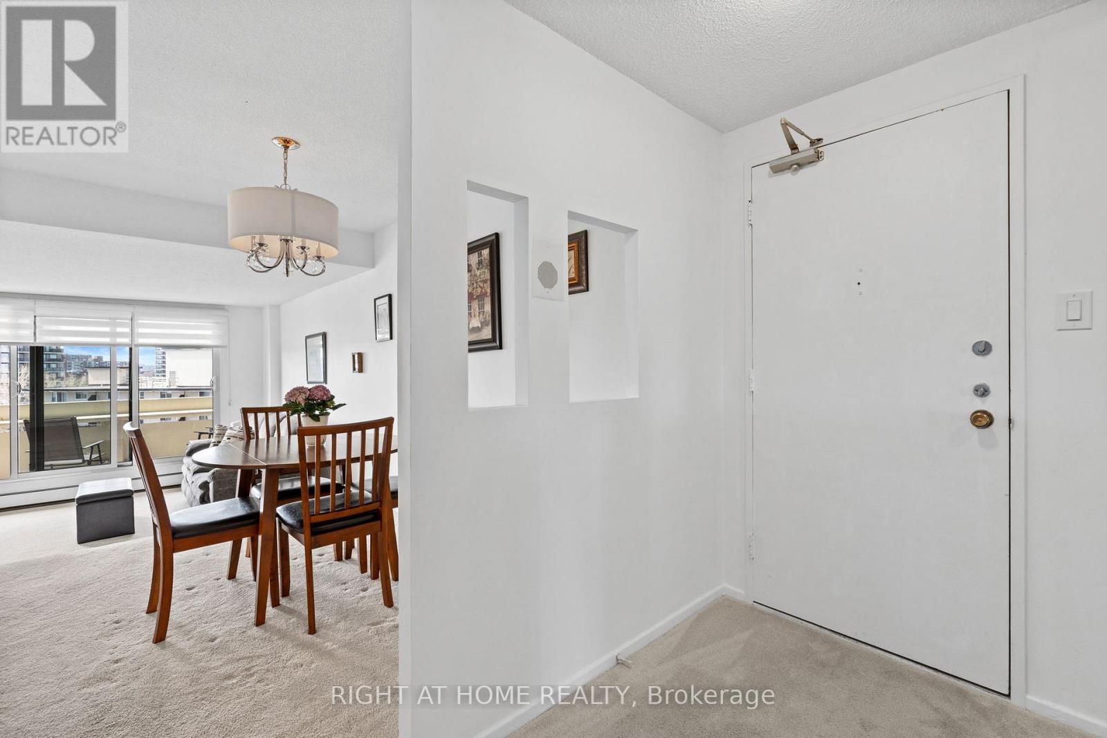 906 - 1171 Ambleside Drive, Ottawa, Ontario K2B 8E1 - Photo 7 - X12702192