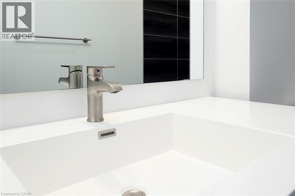 5 Wellington Street S Unit# 1005, Kitchener, Ontario  N2G 0E3 - Photo 15 - 40818706