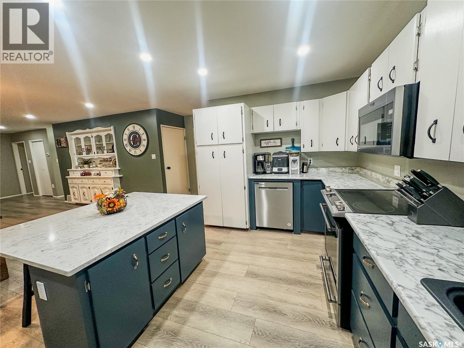 Hobby Farm Acreage, Fertile Belt Rm No. 183, Saskatchewan  S0A 3Y0 - Photo 22 - SK028334