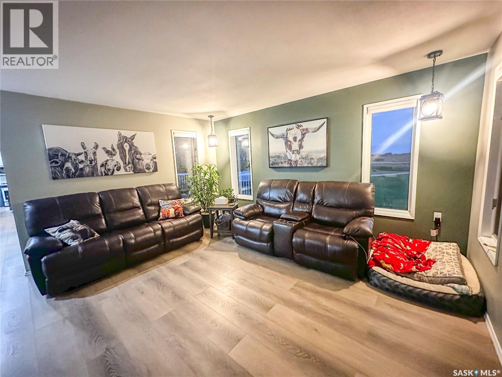 Hobby Farm Acreage, Fertile Belt Rm No. 183, Saskatchewan  S0A 3Y0 - Photo 34 - SK028334